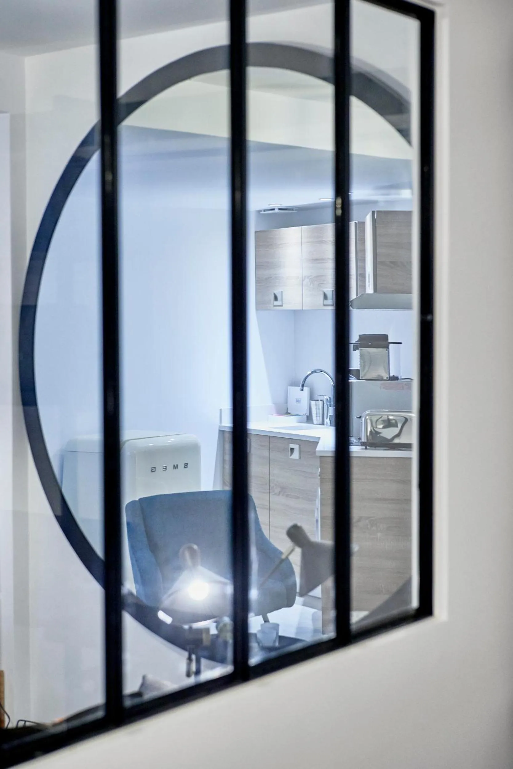 Decorative detail in My Maison In Paris - Sentier