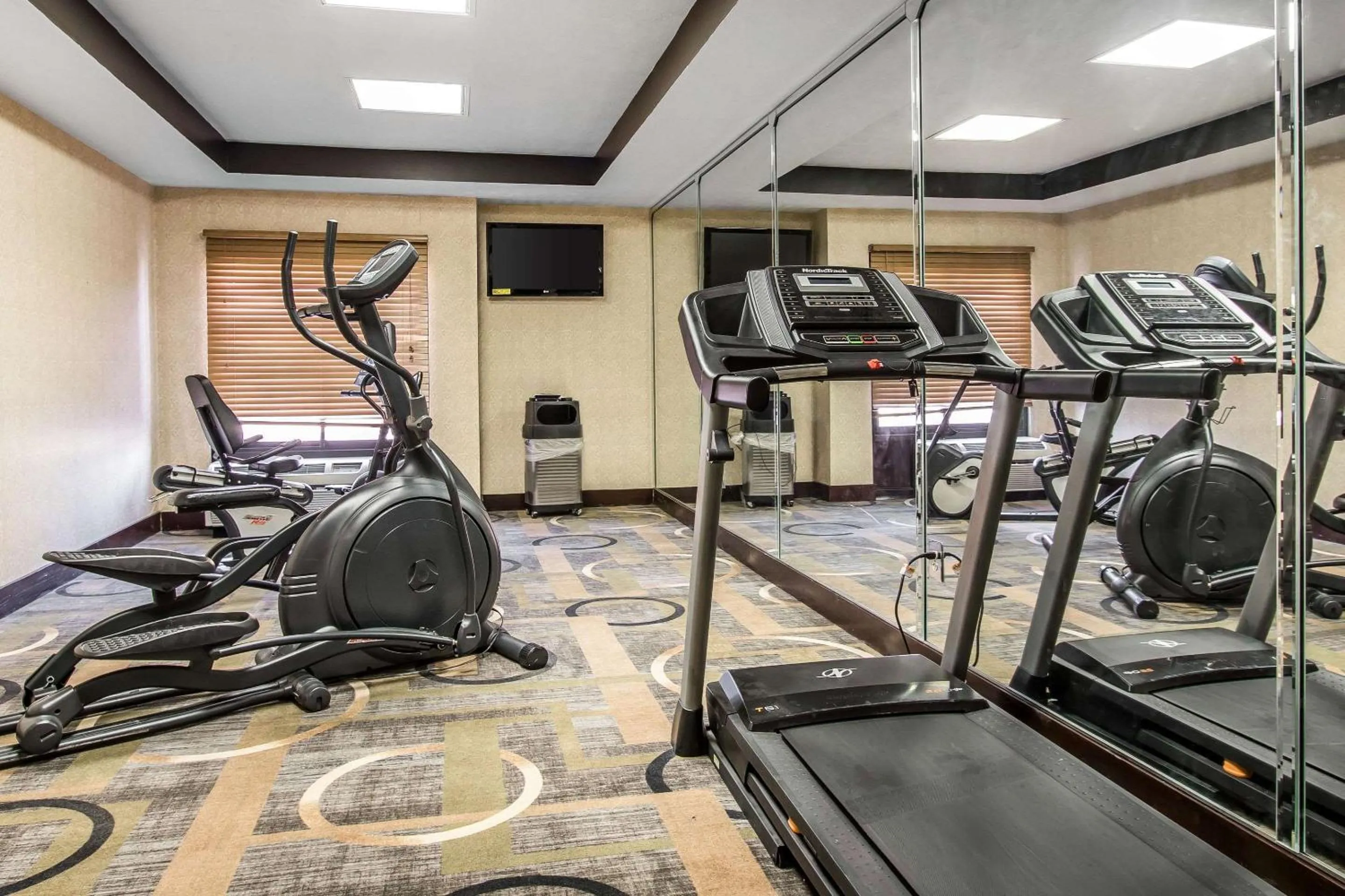 Fitness centre/facilities in Quality Inn & Suites Memphis East