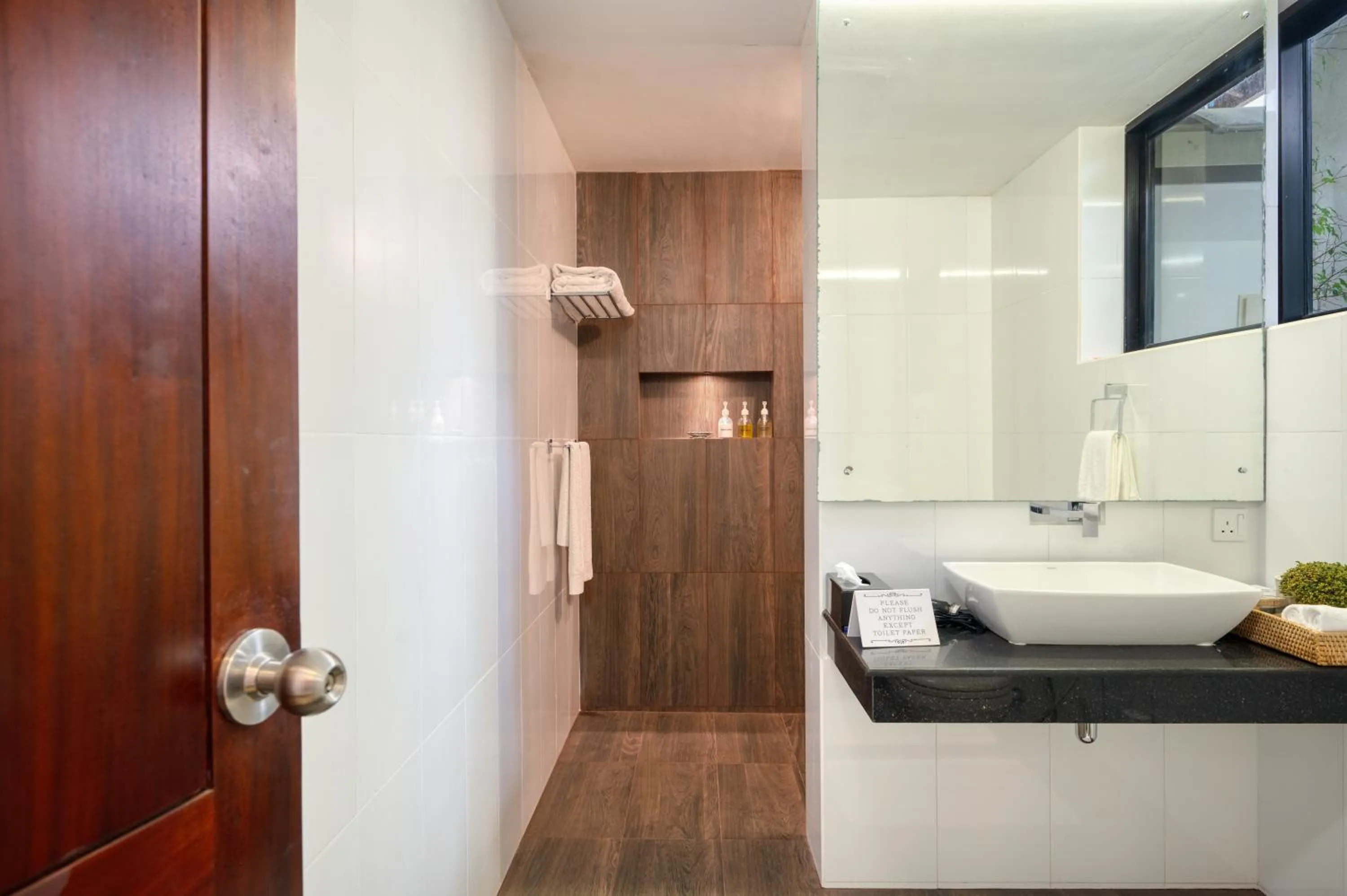 Bathroom in Mirissa Beach Villa