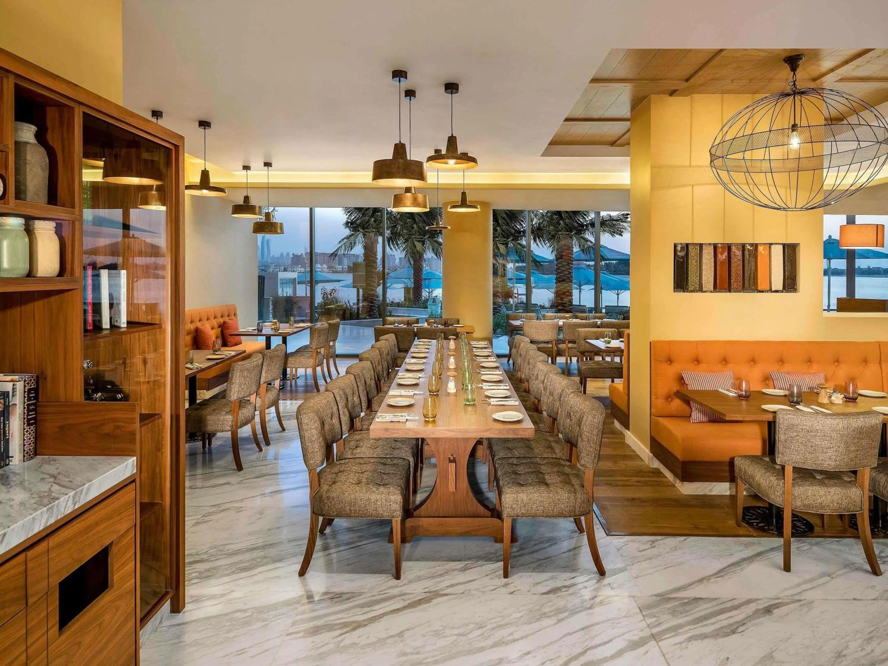 Restaurant/places to eat in The Retreat Palm Dubai MGallery by Sofitel
