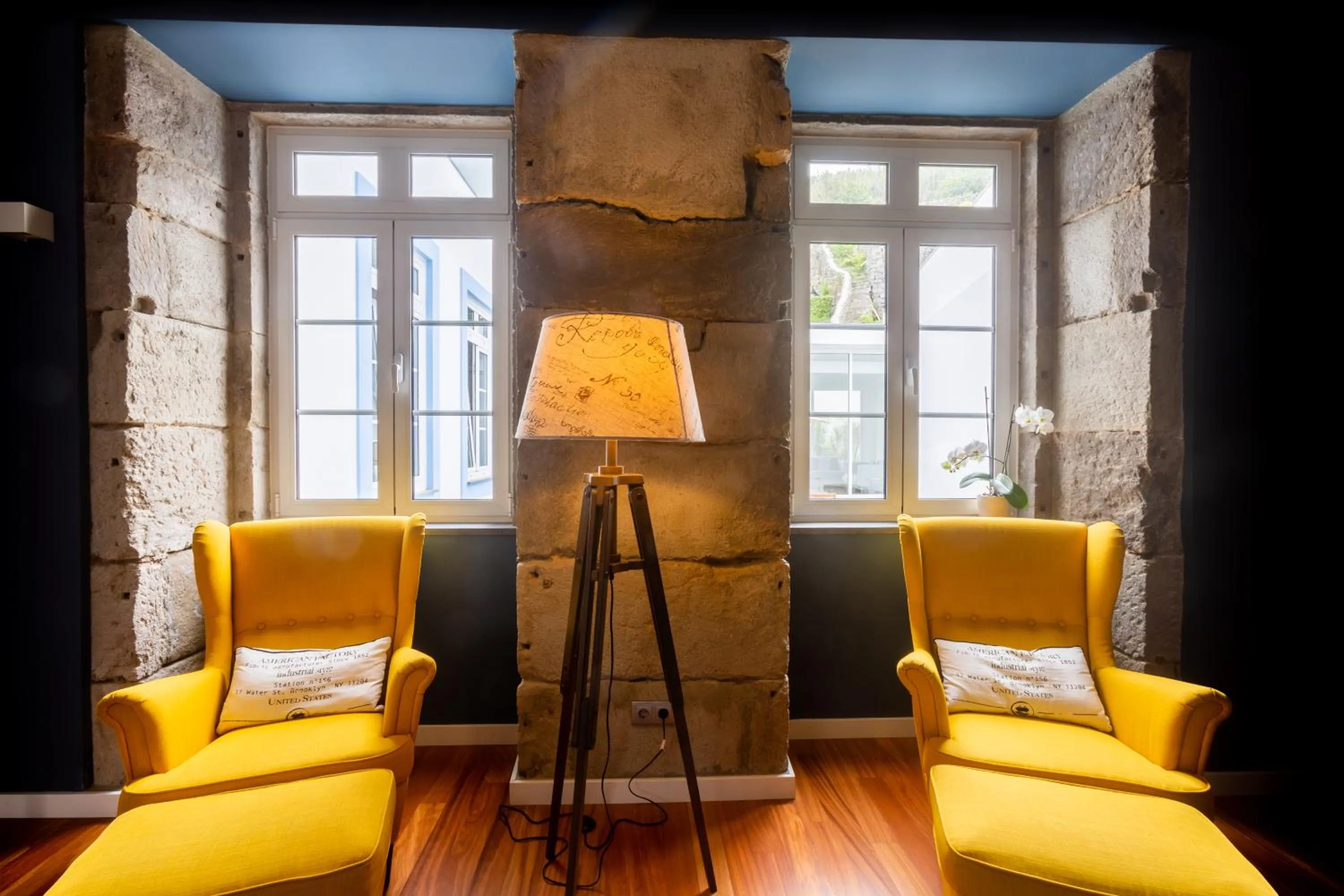 Library in My Angra Charming House