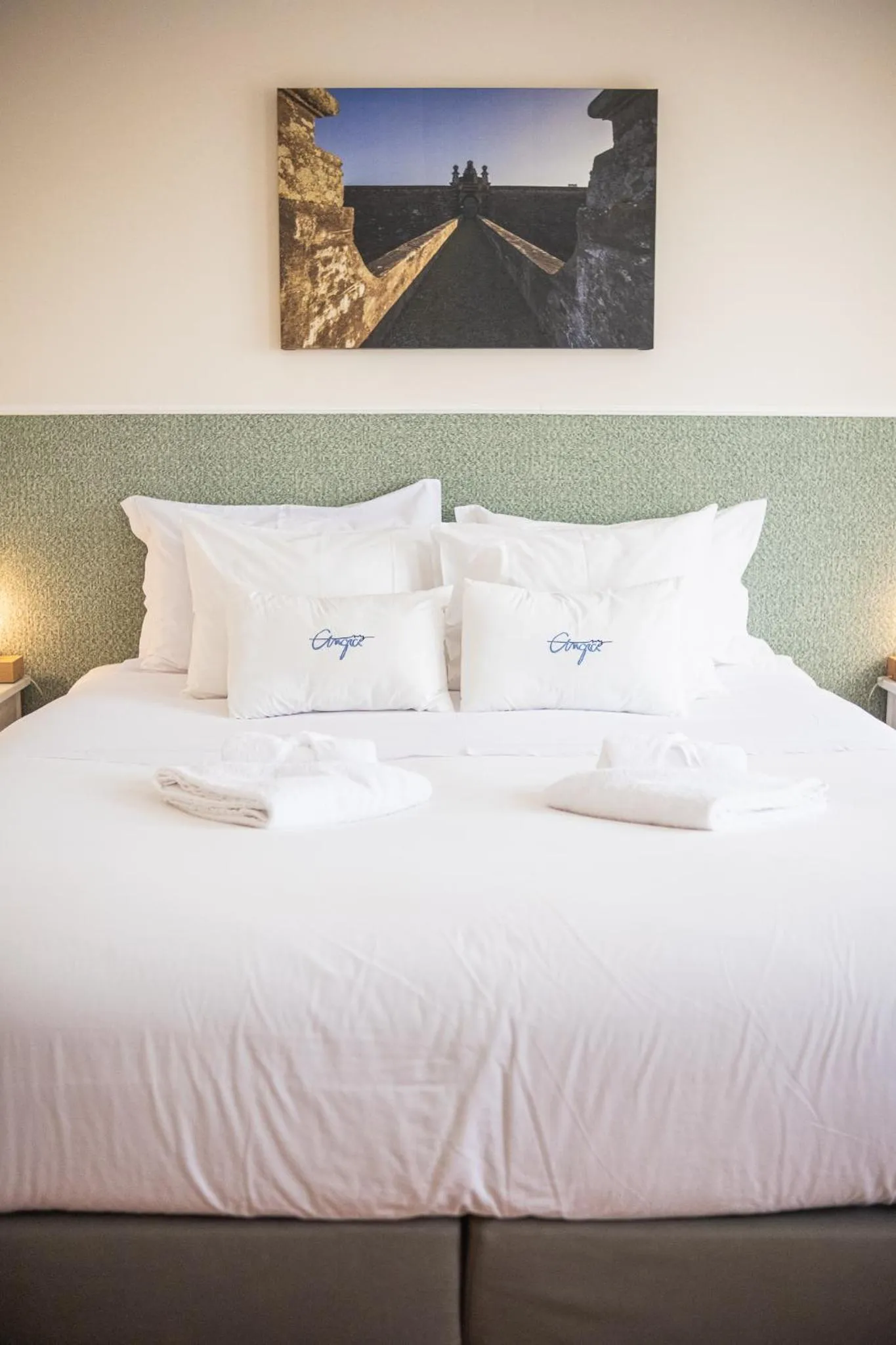 Decorative detail, Bed in My Angra Charming House