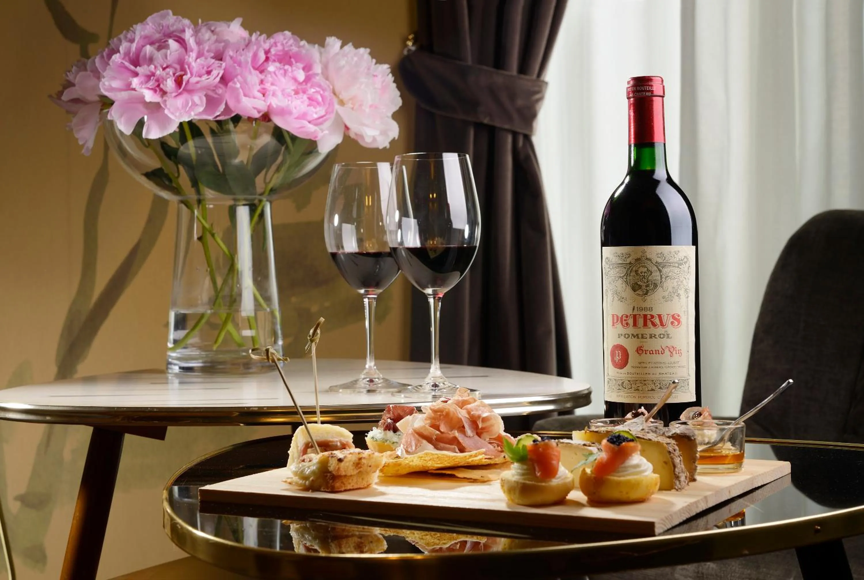 Food and drinks in Hotel De' Ricci - Small Luxury Hotels of the World