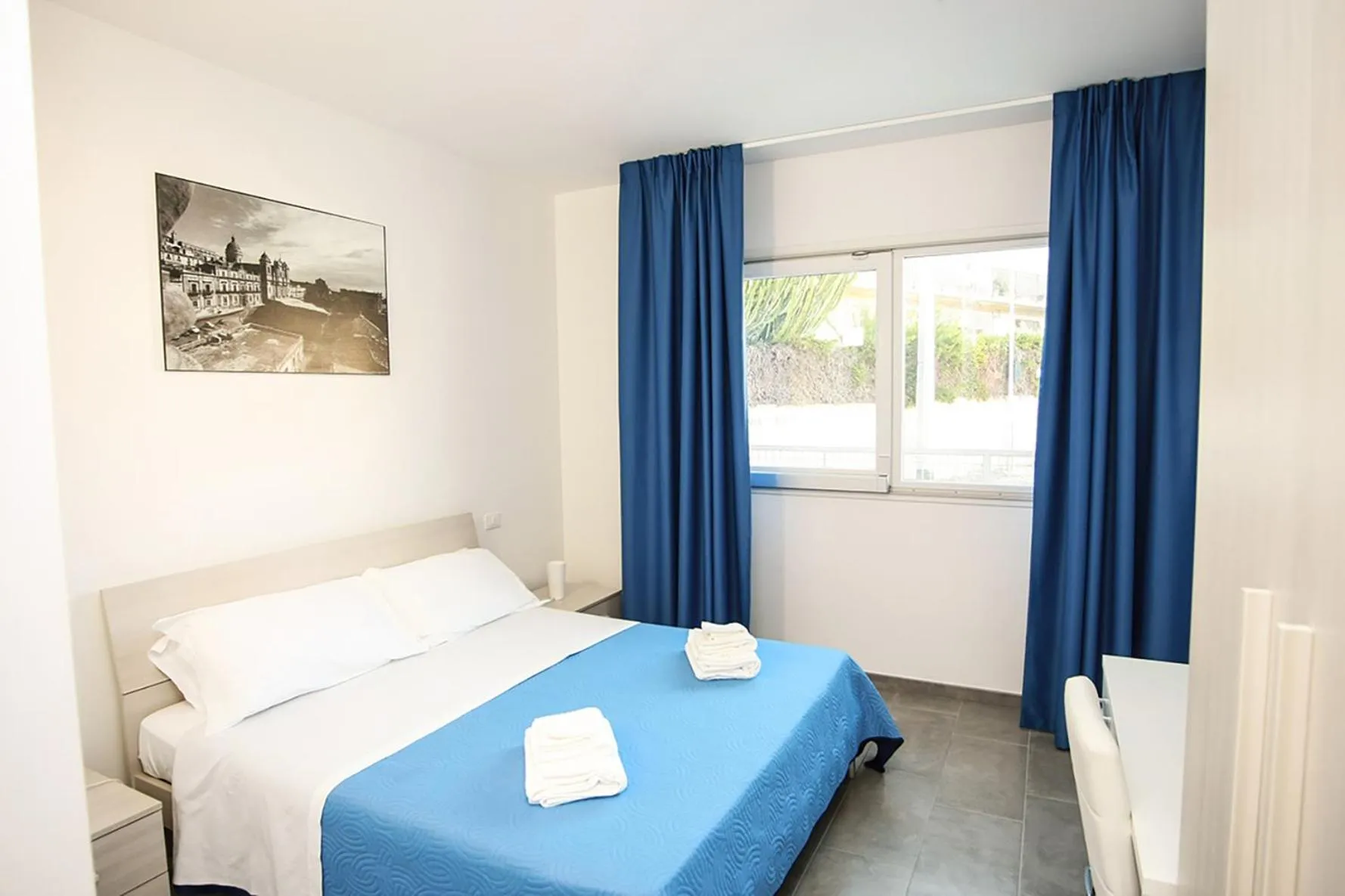 Photo of the whole room, Bed in Il Maestrale B&b