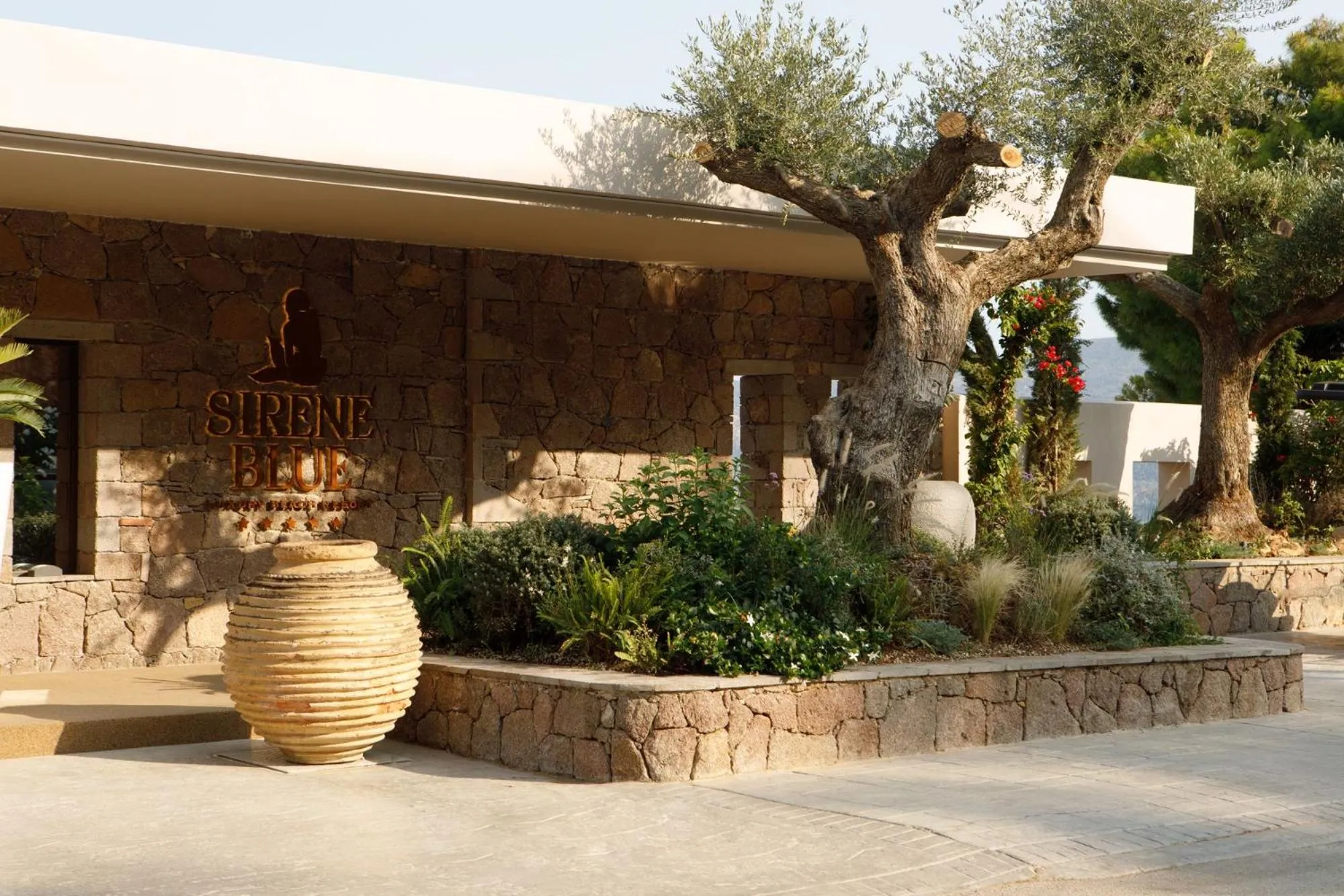 Facade/entrance in Sirene Blue Luxury Beach Resort