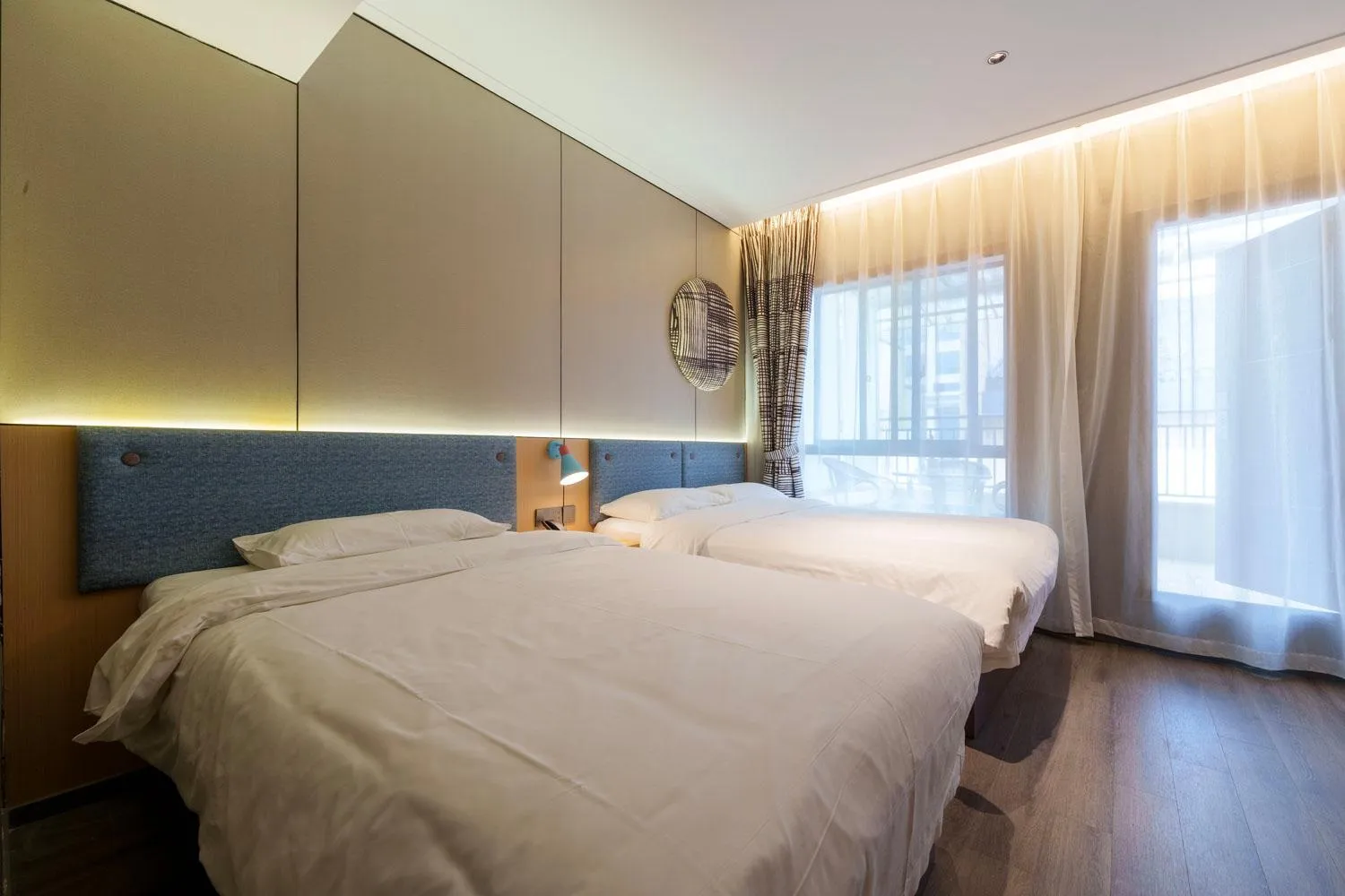 Bed in Home Inn Zhangjiajie Tianmen Mountain Branch