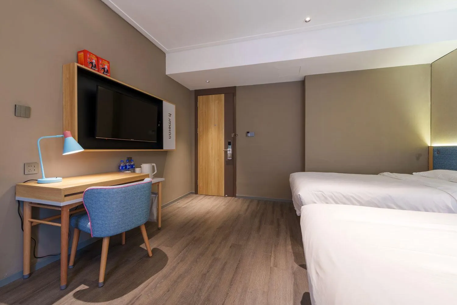 Bed in Home Inn Zhangjiajie Tianmen Mountain Branch