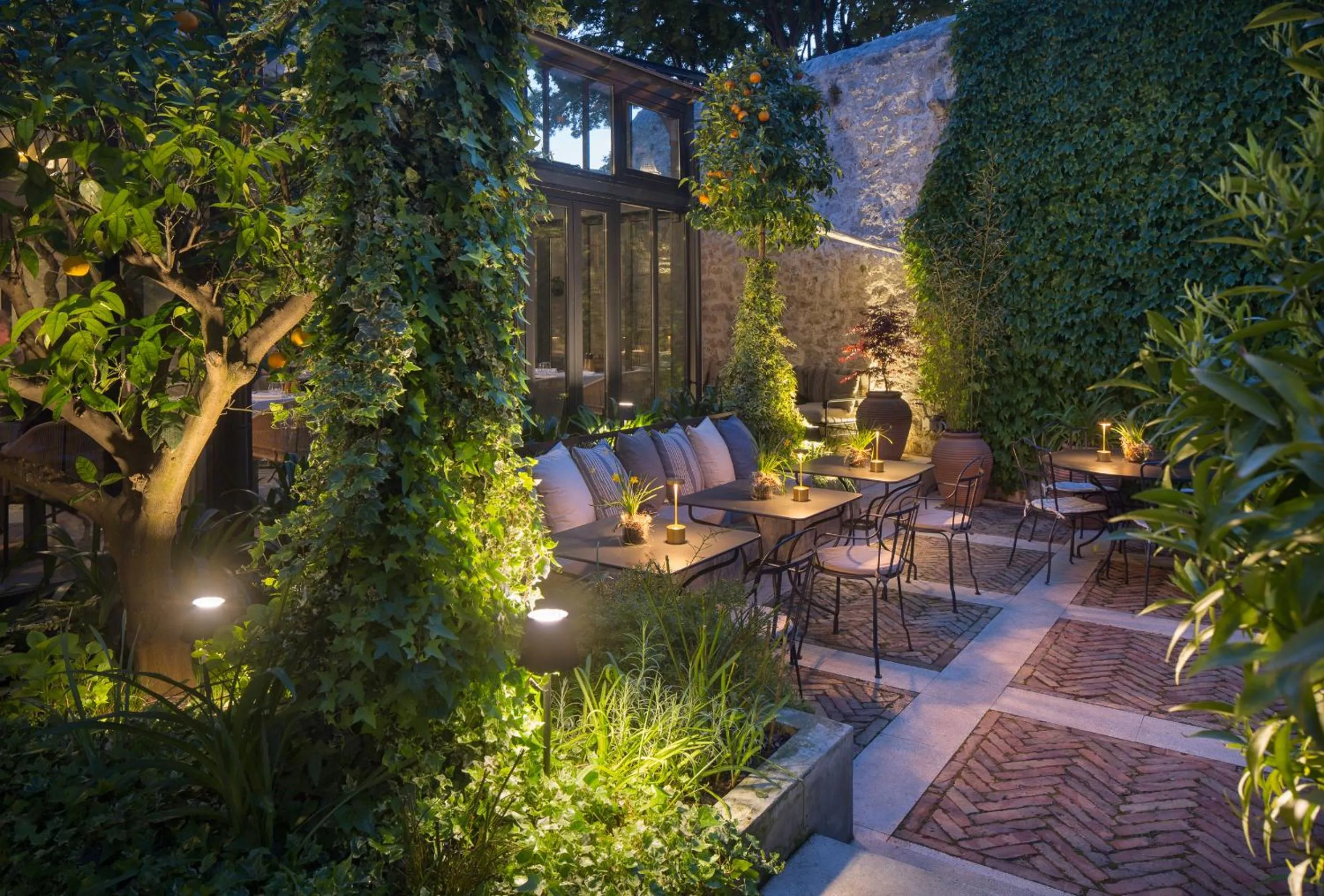 Property building in Almayer Art & Heritage Adults Only Hotel and Dépendance rooms