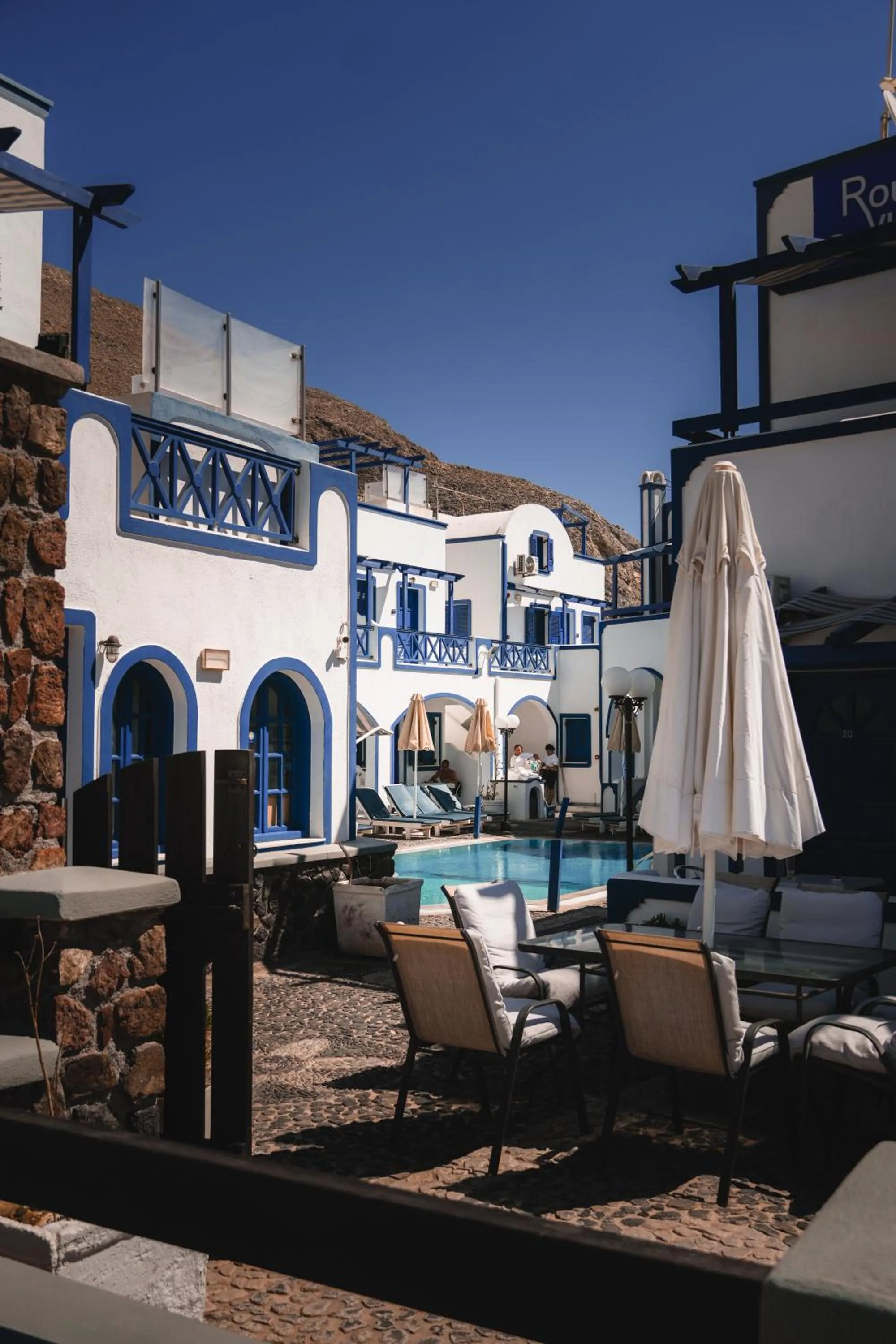 Property building in Roula Villa Studios & Apartments