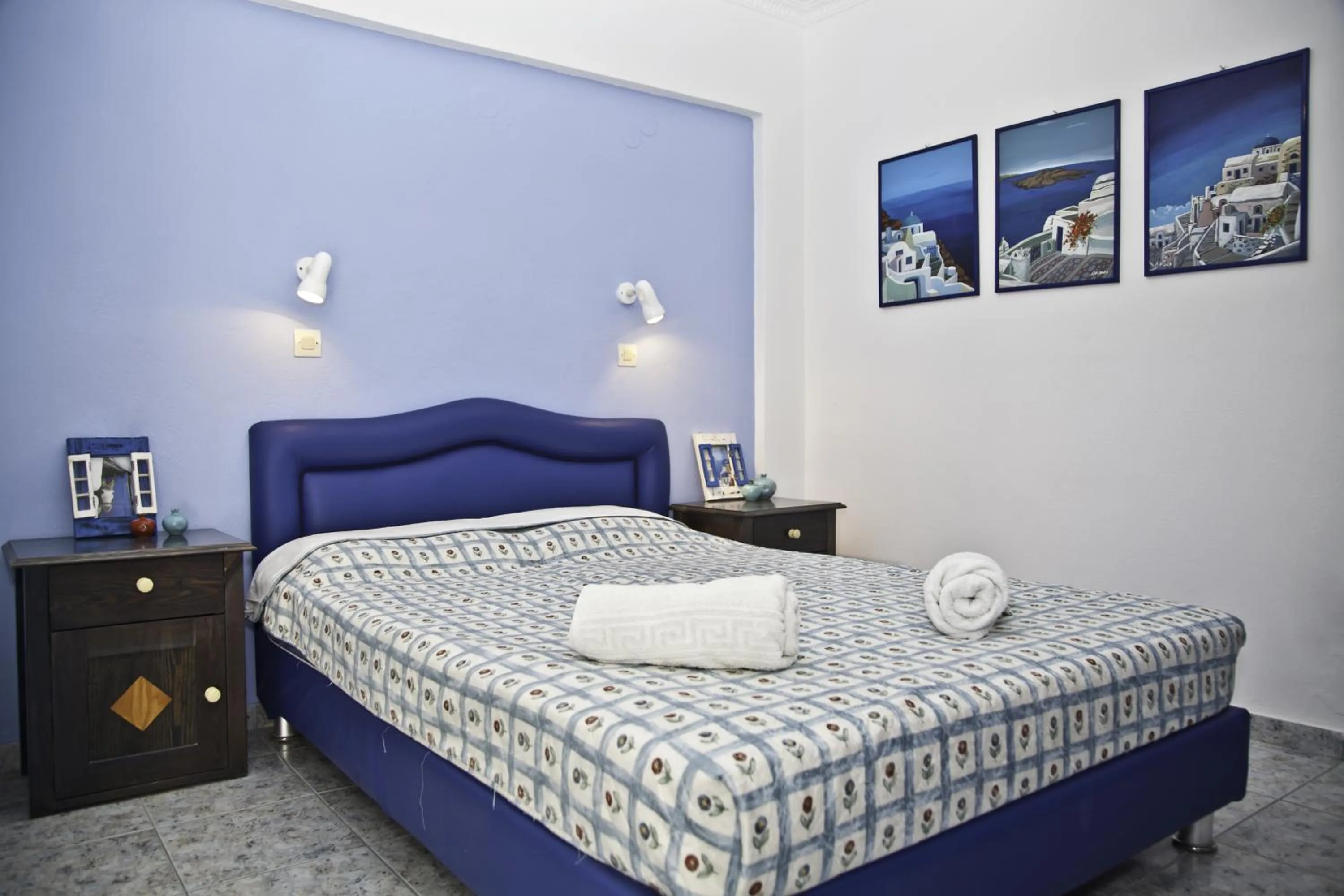 Bed in Roula Villa Studios & Apartments