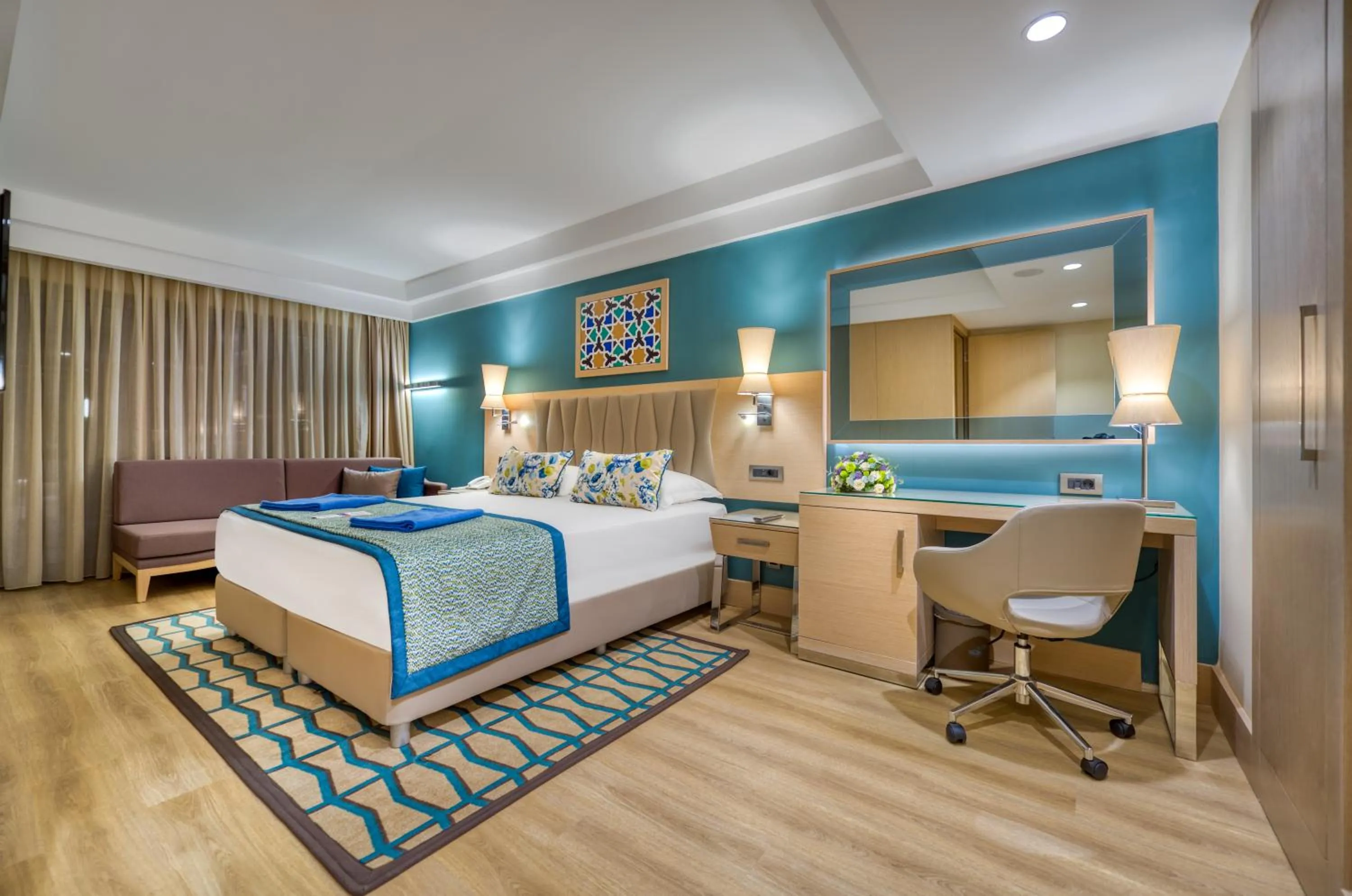 Massage, Bed in Megasaray Club Belek