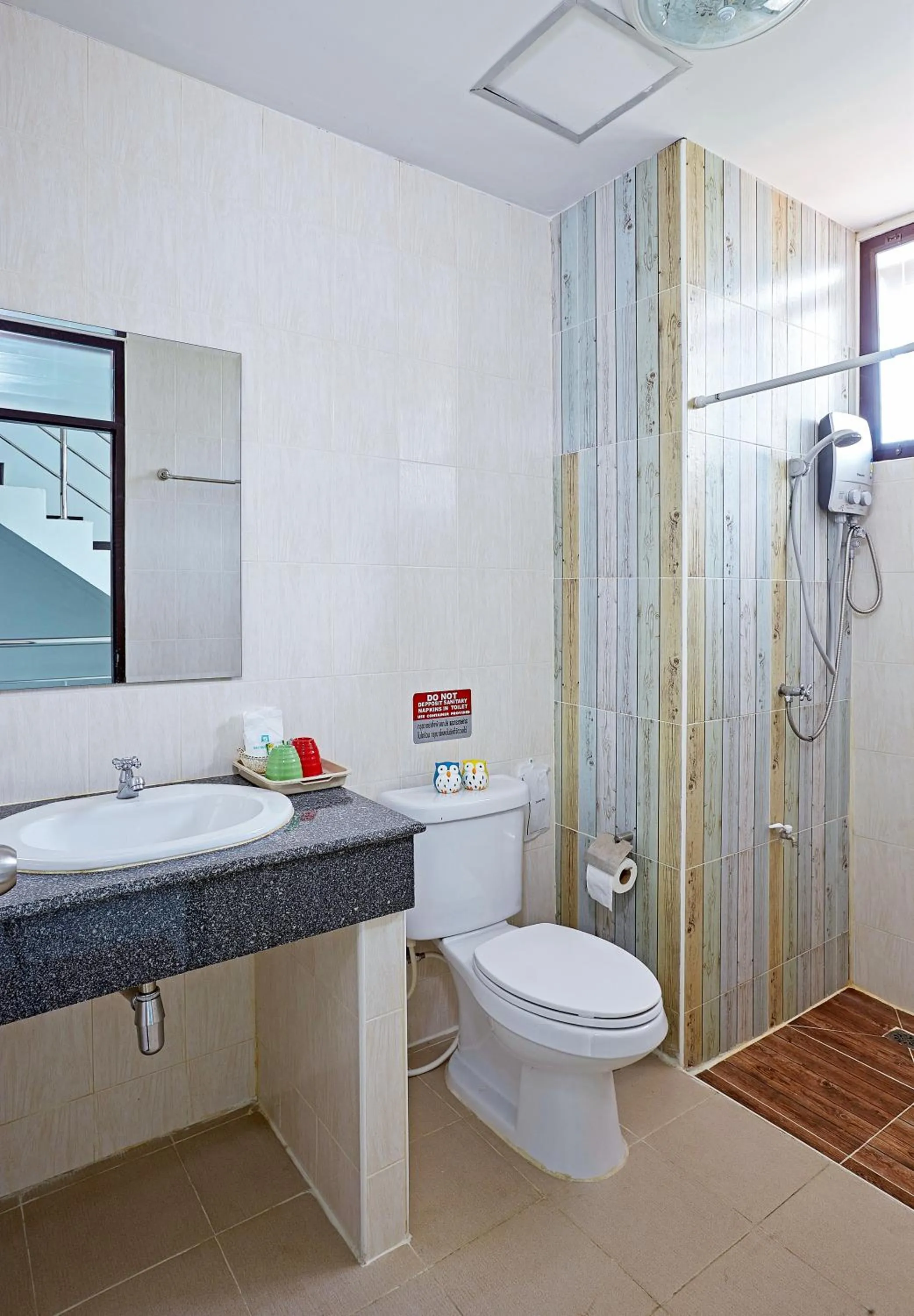 Bathroom in Chez Bure - Bure Homestay