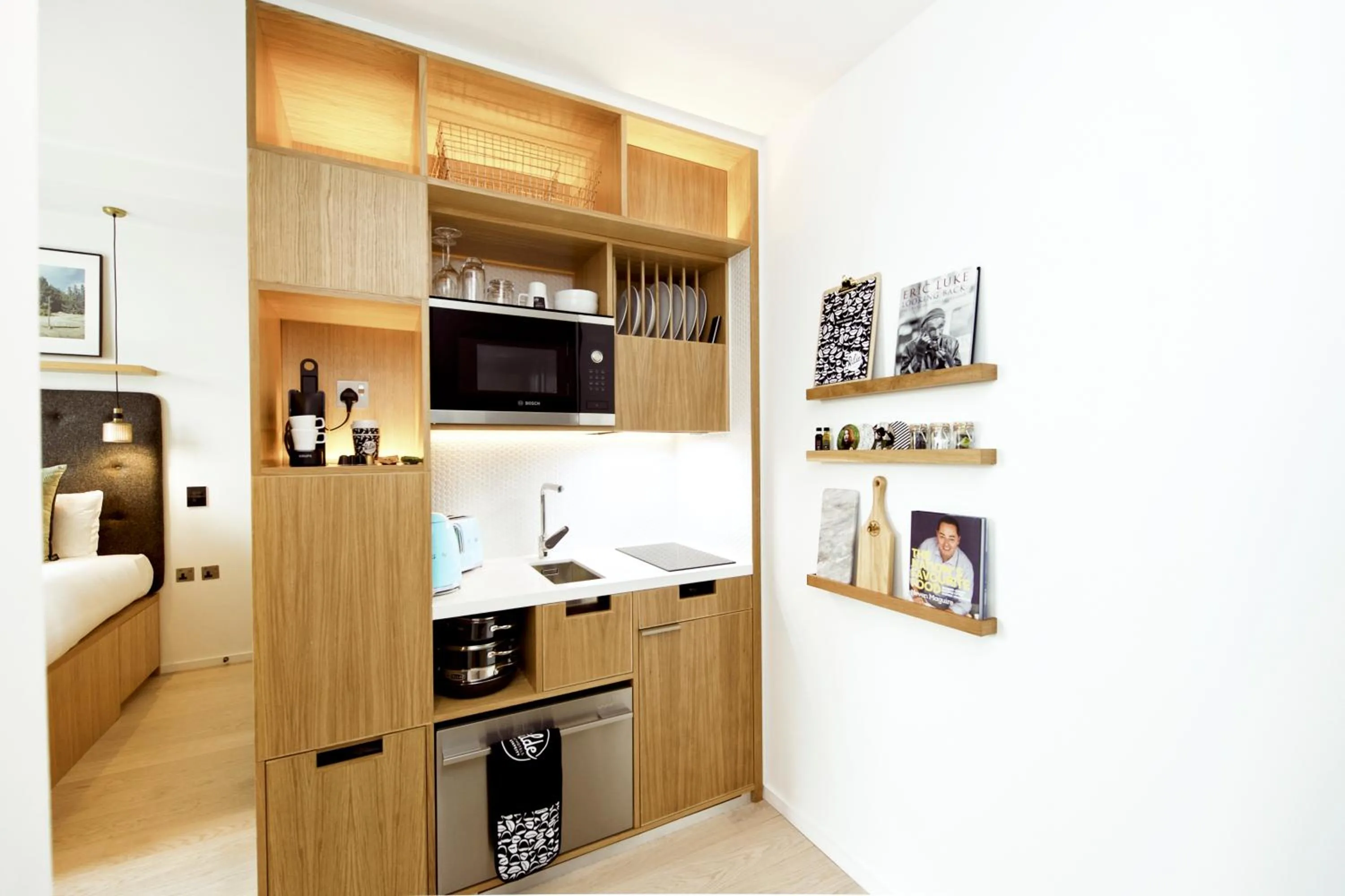 Coffee/tea facilities in Wilde Aparthotels London Covent Garden