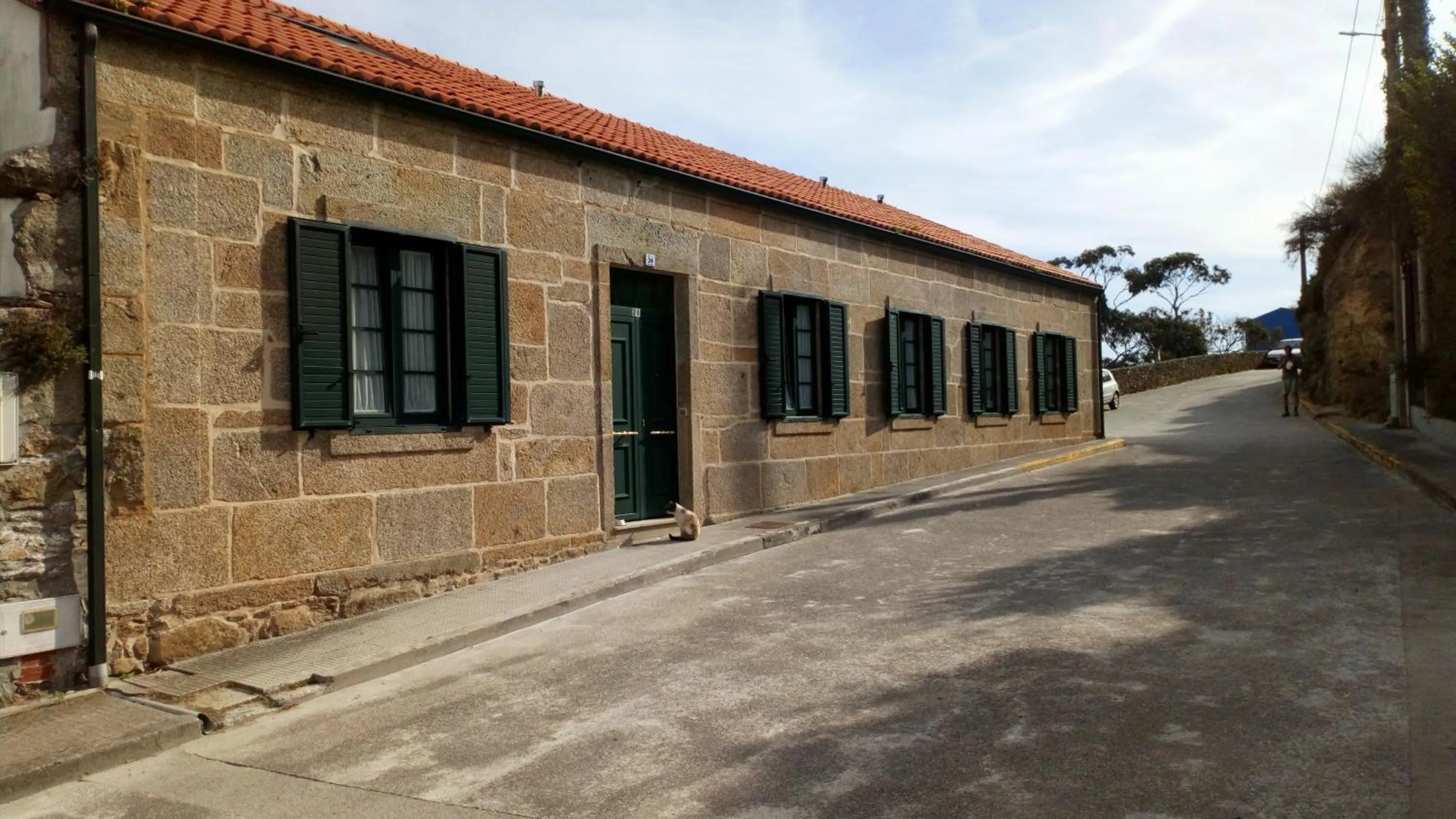 Facade/entrance in Apartamentos O Almacen