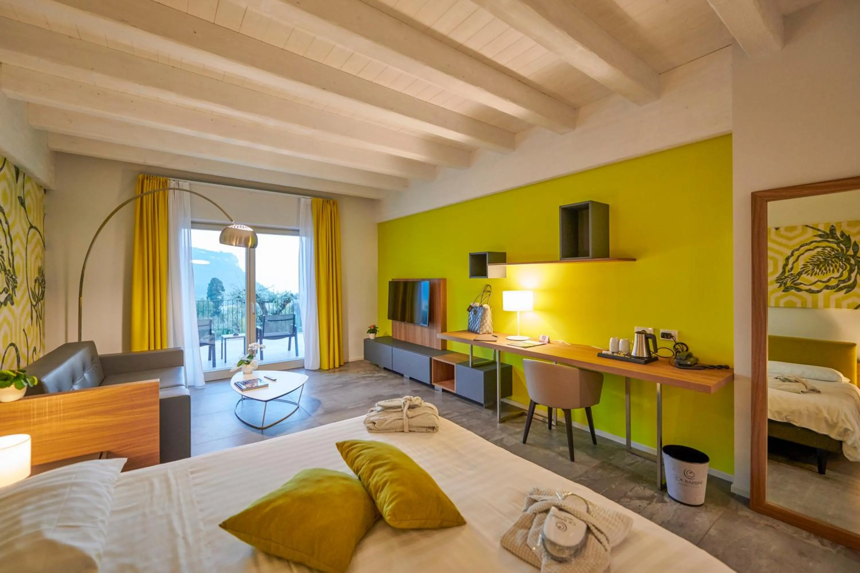 Photo of the whole room, Bed in Ca' Barbini Resort