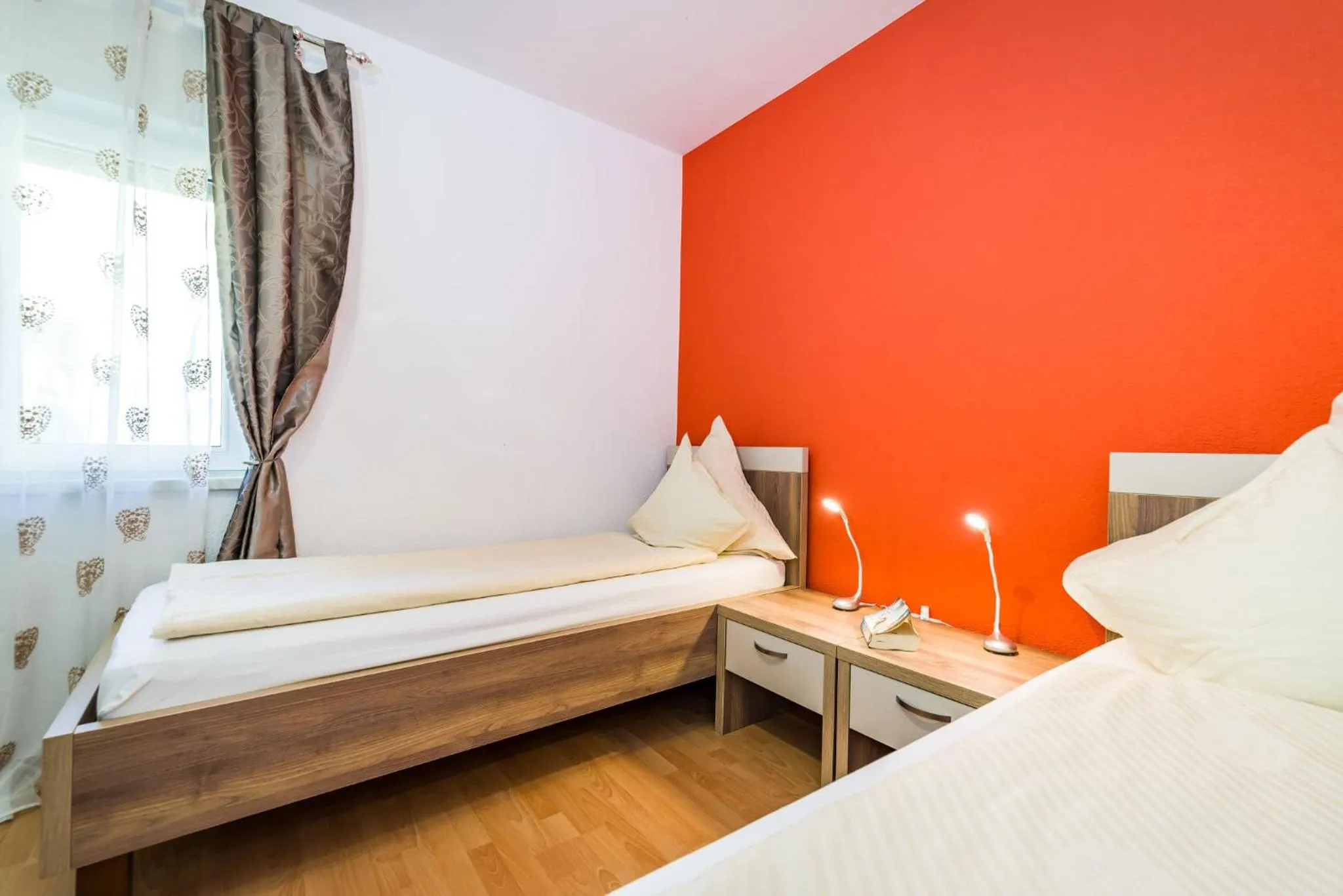 Bed in Villa Dalmatina Zadar mit Pool