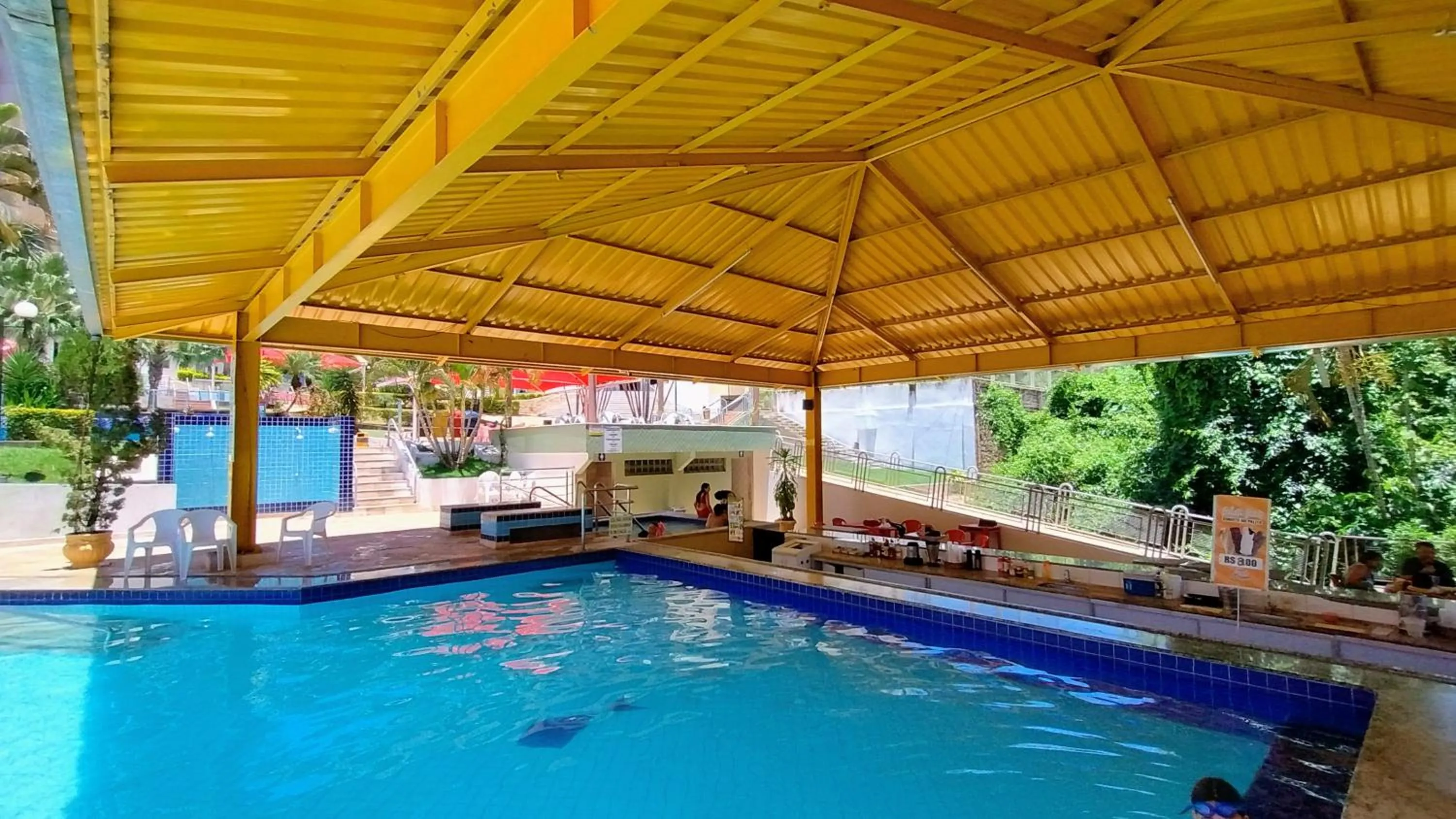 Swimming pool in Sol das Caldas Caldas Novas - ACHEI FERIAS - Com Roupa de Cama