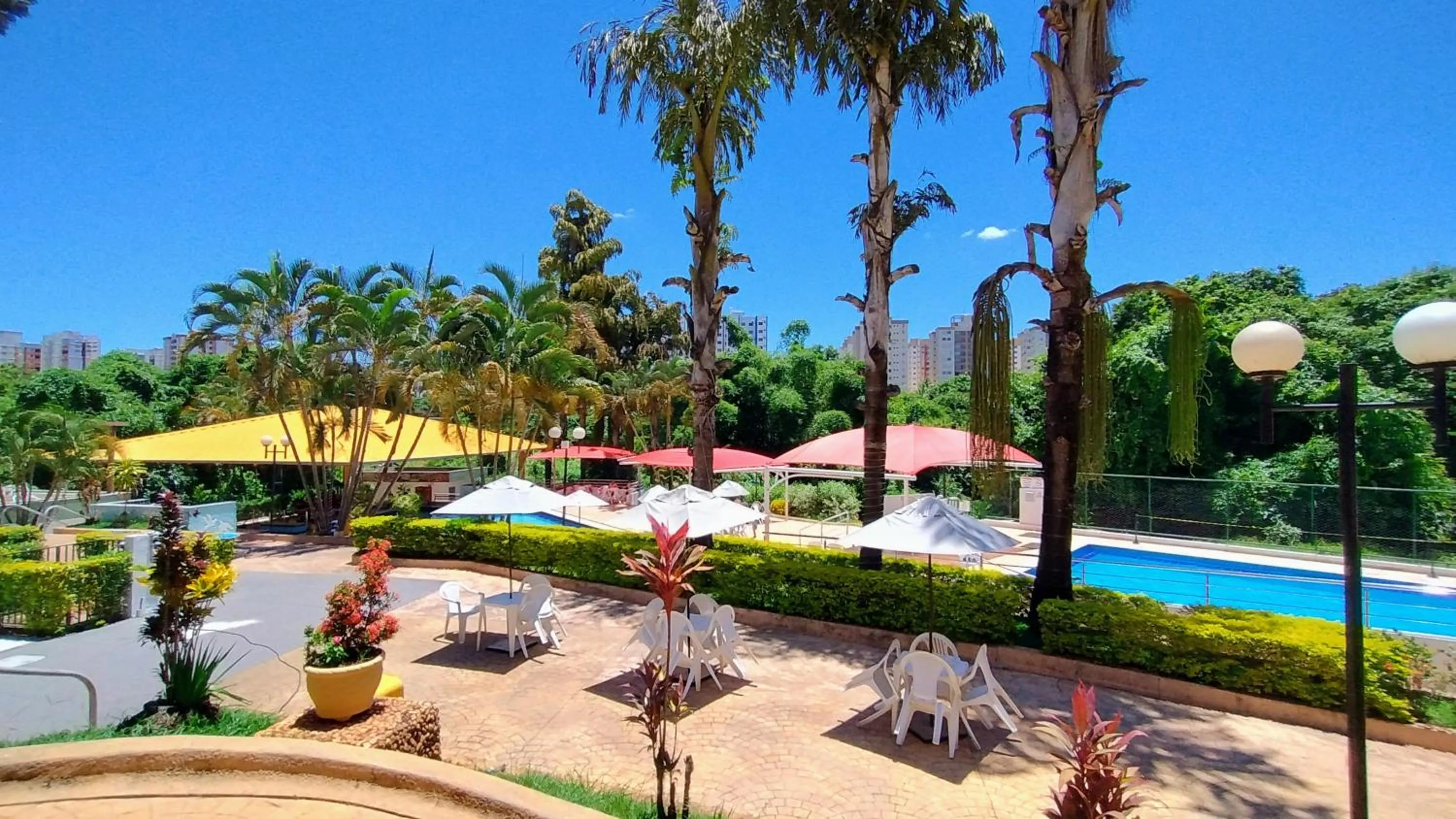 Patio in Sol das Caldas Caldas Novas - ACHEI FERIAS - Com Roupa de Cama