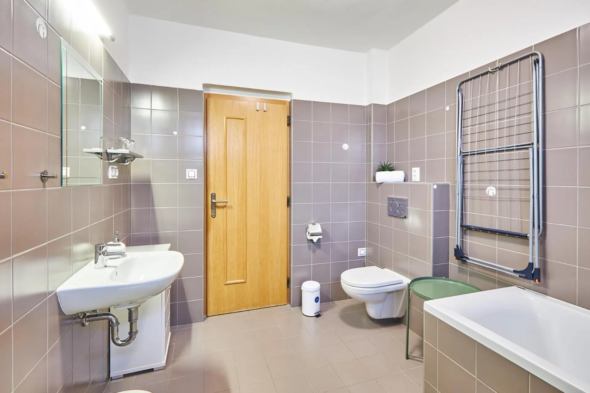 Toilet in Villa Gap apartments