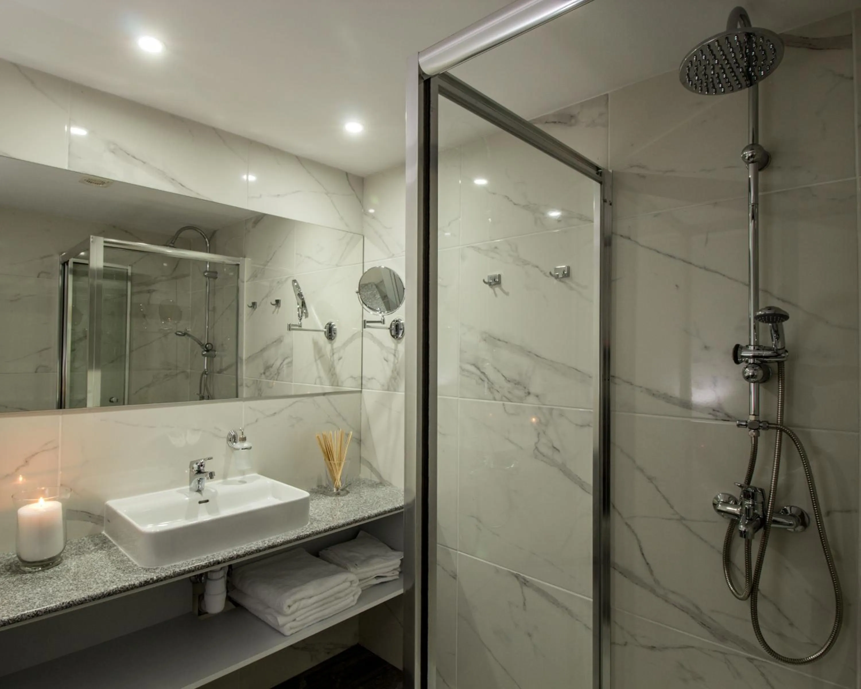 Bathroom in Art & Wine Boutique Hotel