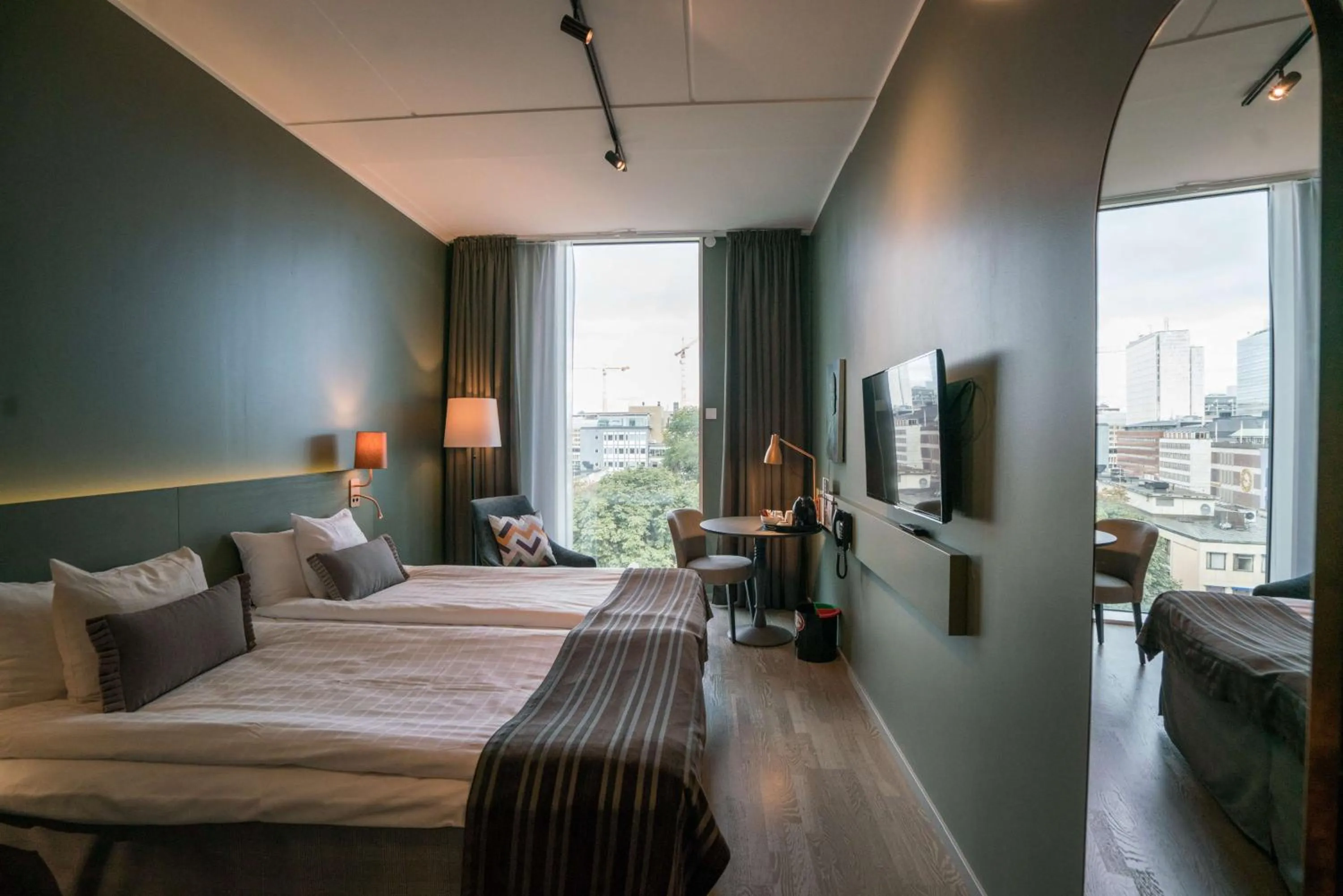 Bedroom, Bed in Scandic Continental