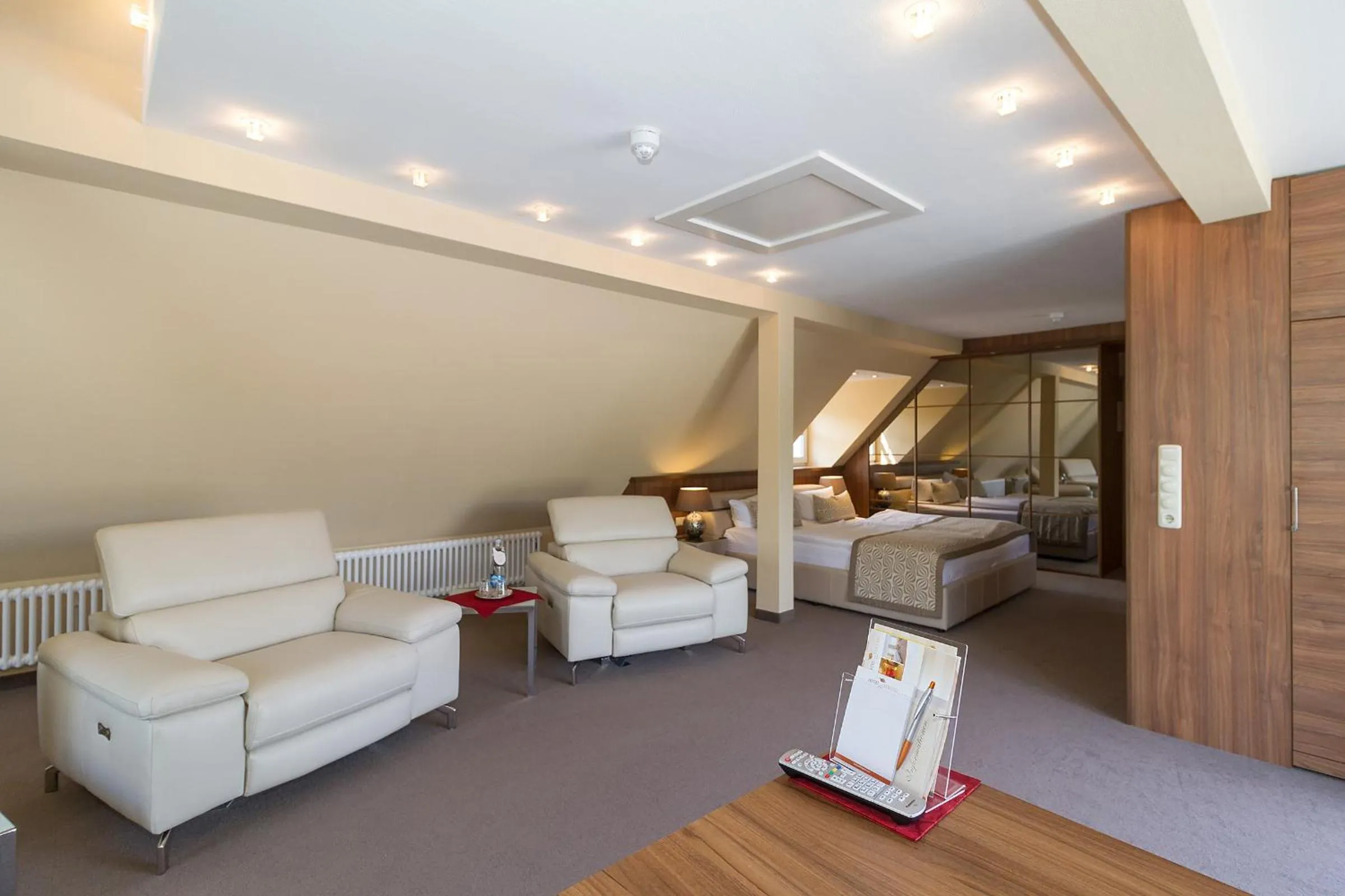 Photo of the whole room in HOTEL am STRAND