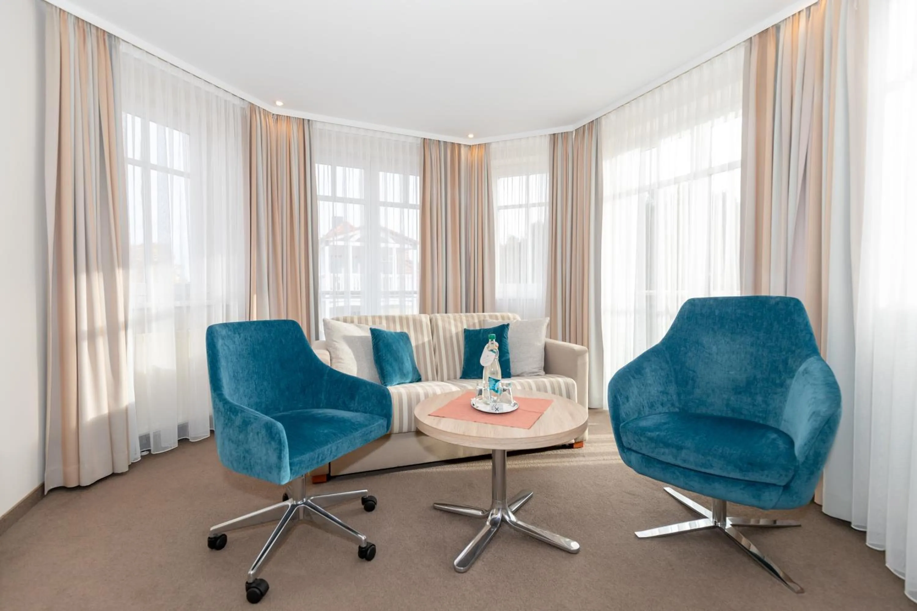 Photo of the whole room in HOTEL am STRAND