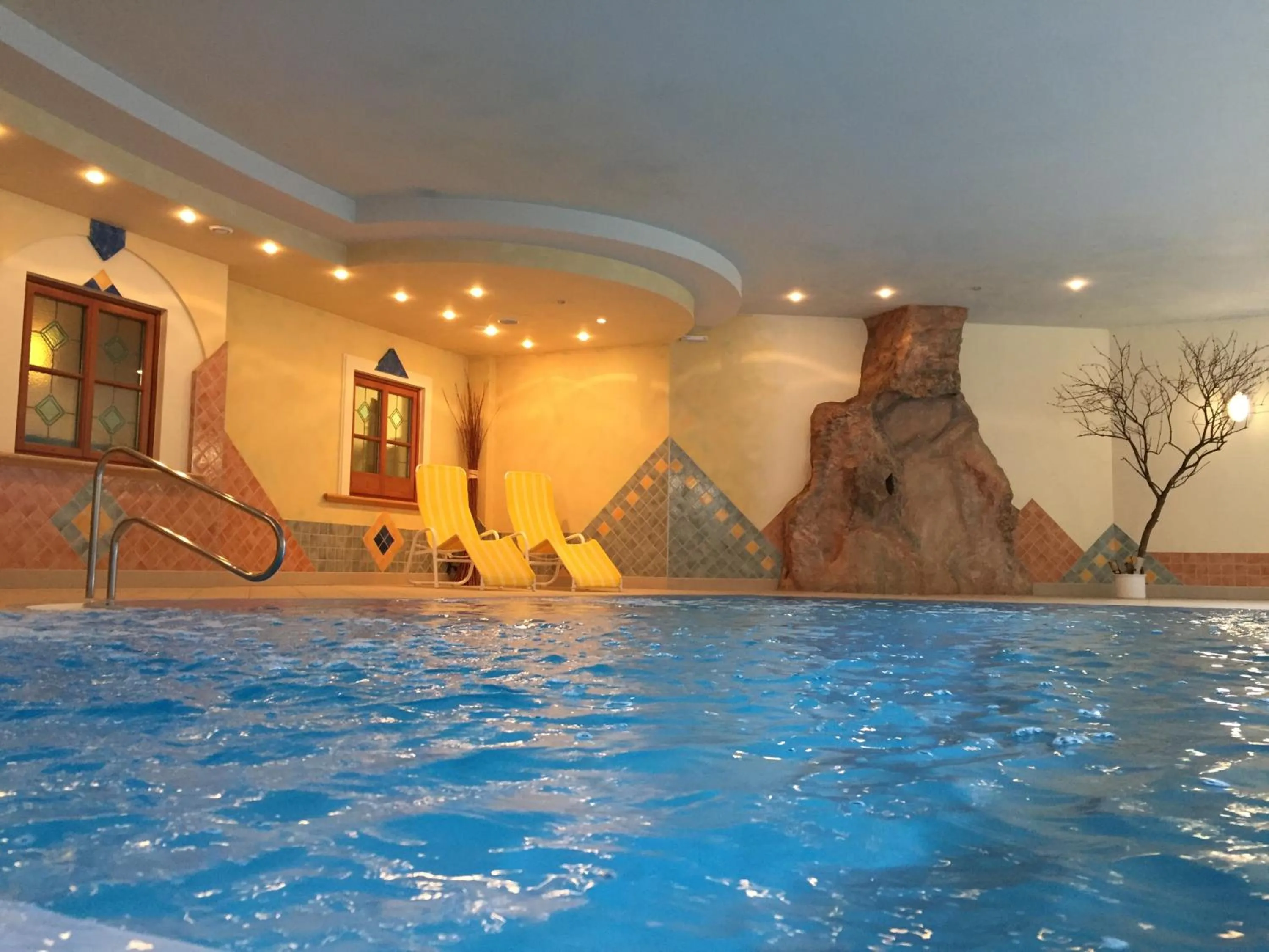 Swimming pool in Hotel Styrolerhof