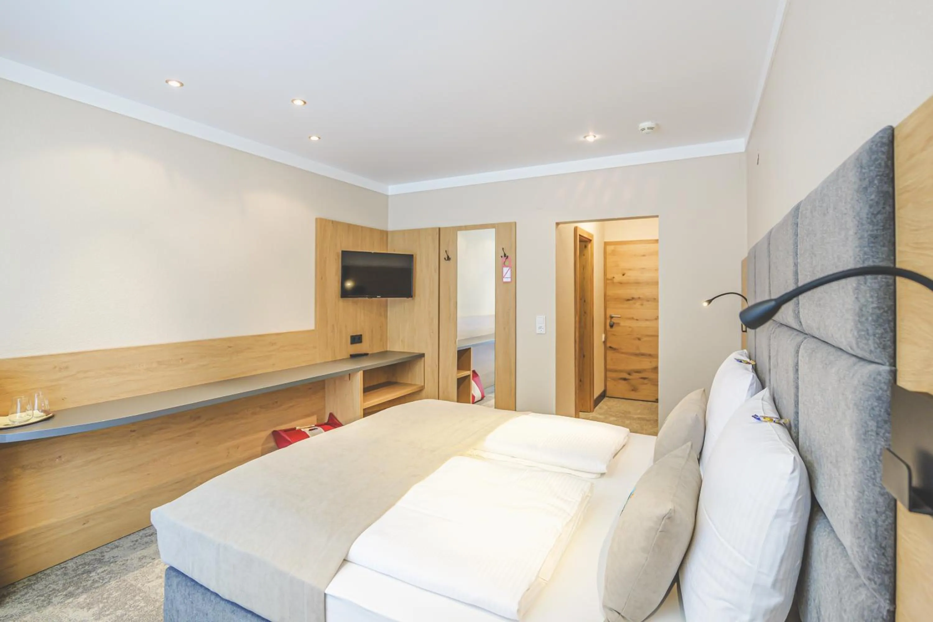 Photo of the whole room, Bed in Hotel Styrolerhof