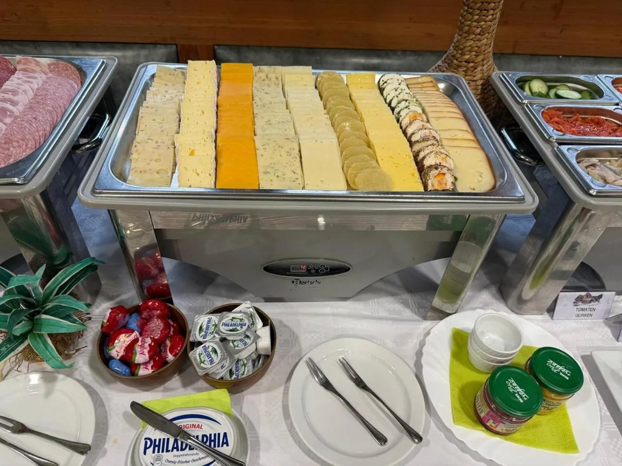 Restaurant/places to eat in Neue Mühle Kleines Landhotel