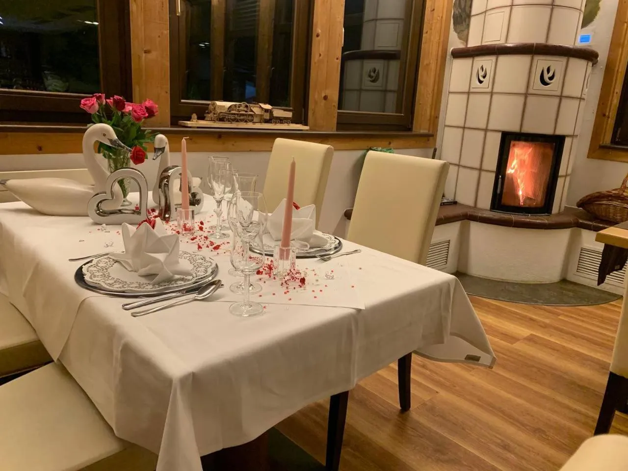 Restaurant/places to eat in Neue Mühle Kleines Landhotel