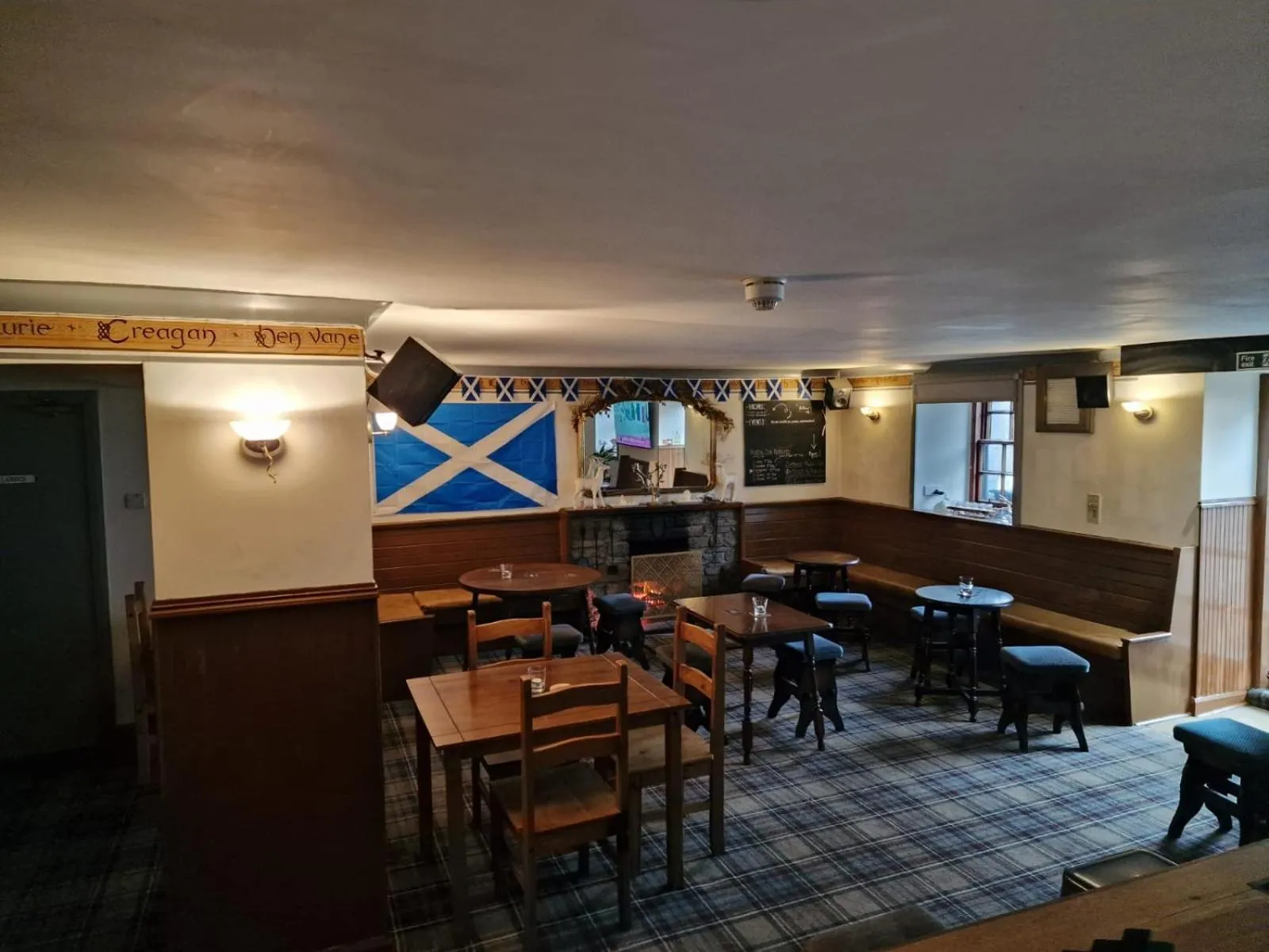 Lounge or bar in The White Stag Inn