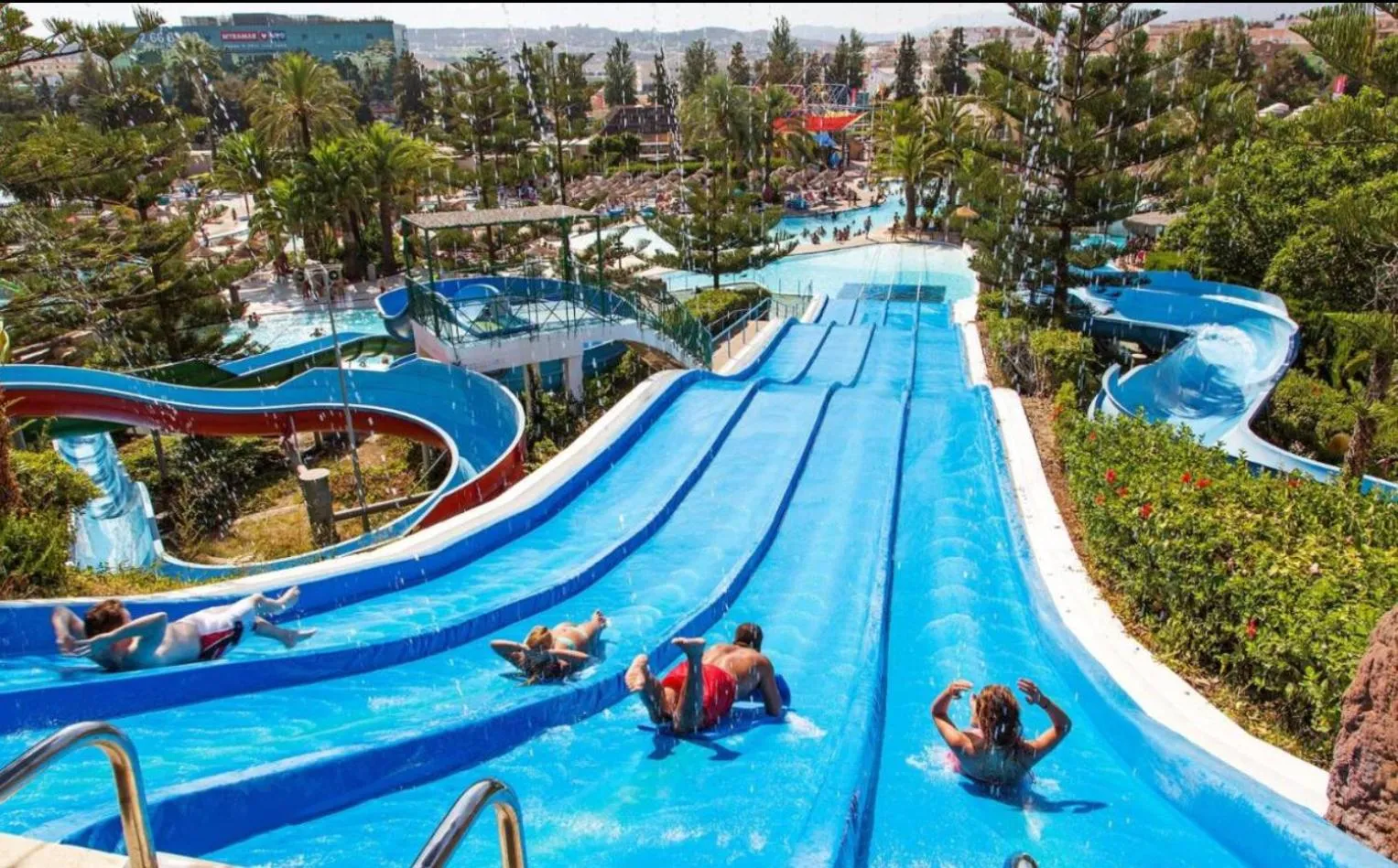 Aqua park in Apartment Club Playa Flores