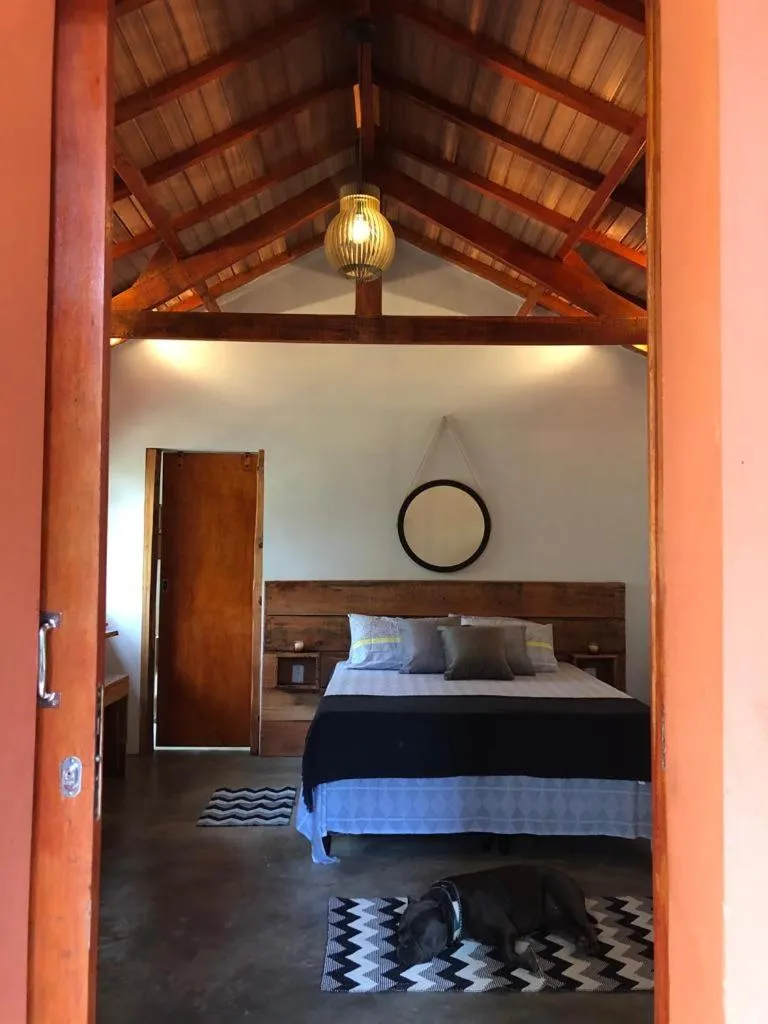 Bathroom, Bed in Pousada Chalés da Lua