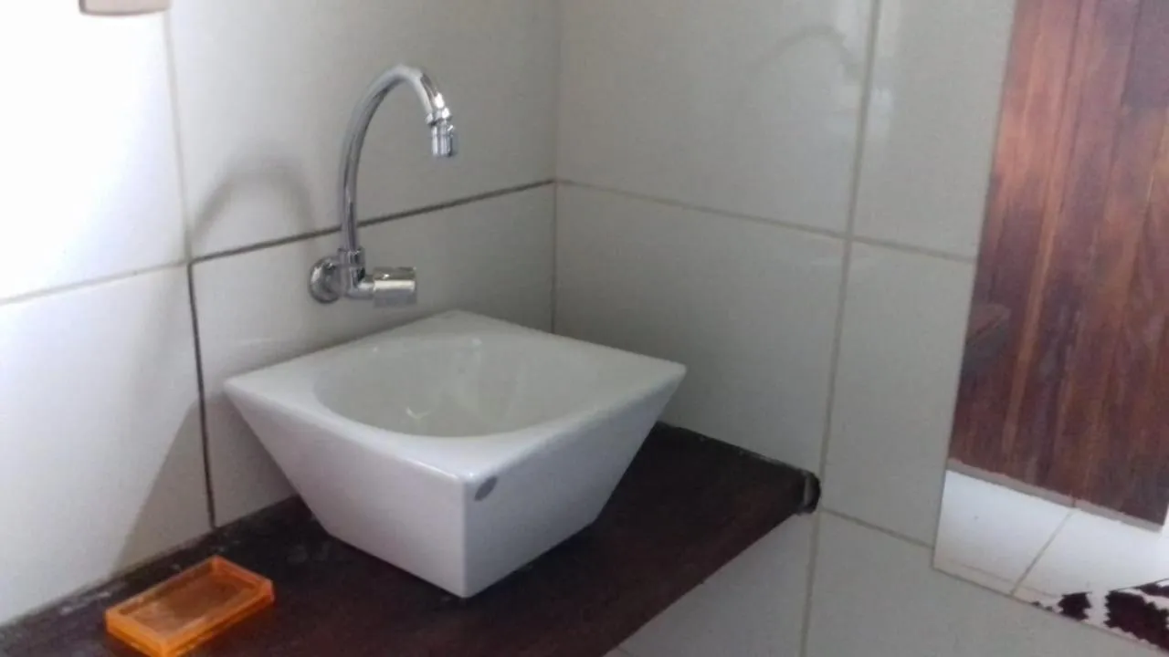 Toilet in Pousada Chalés da Lua