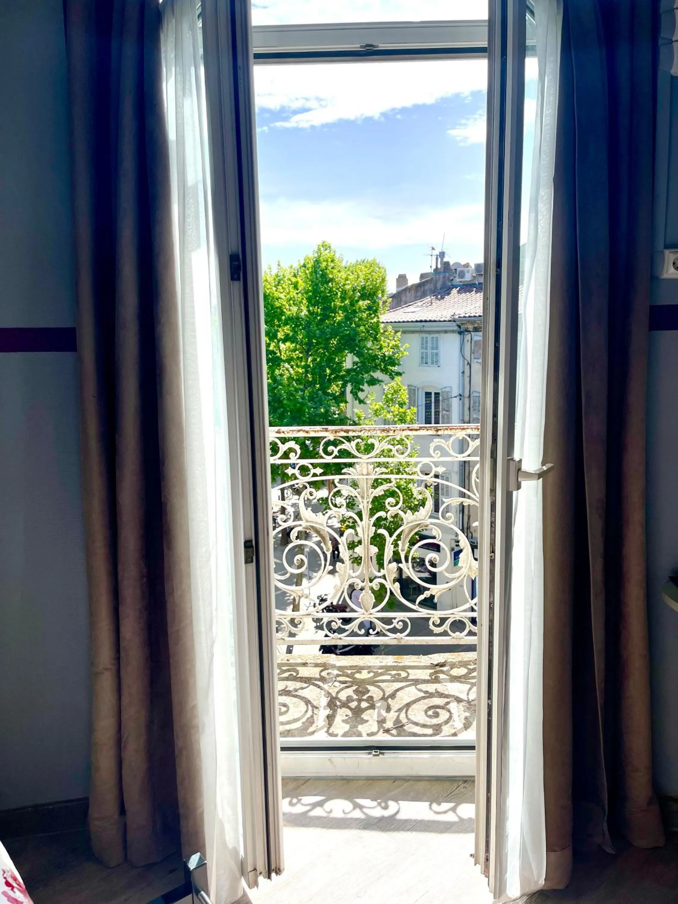 Nearby landmark in Grand Hôtel De La Poste