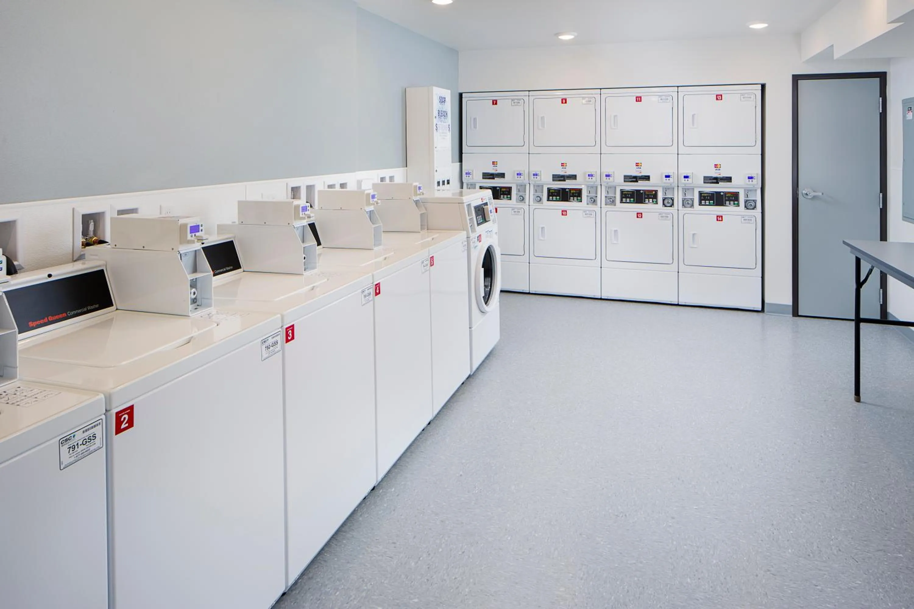 laundry in WoodSpring Suites Seattle Everett