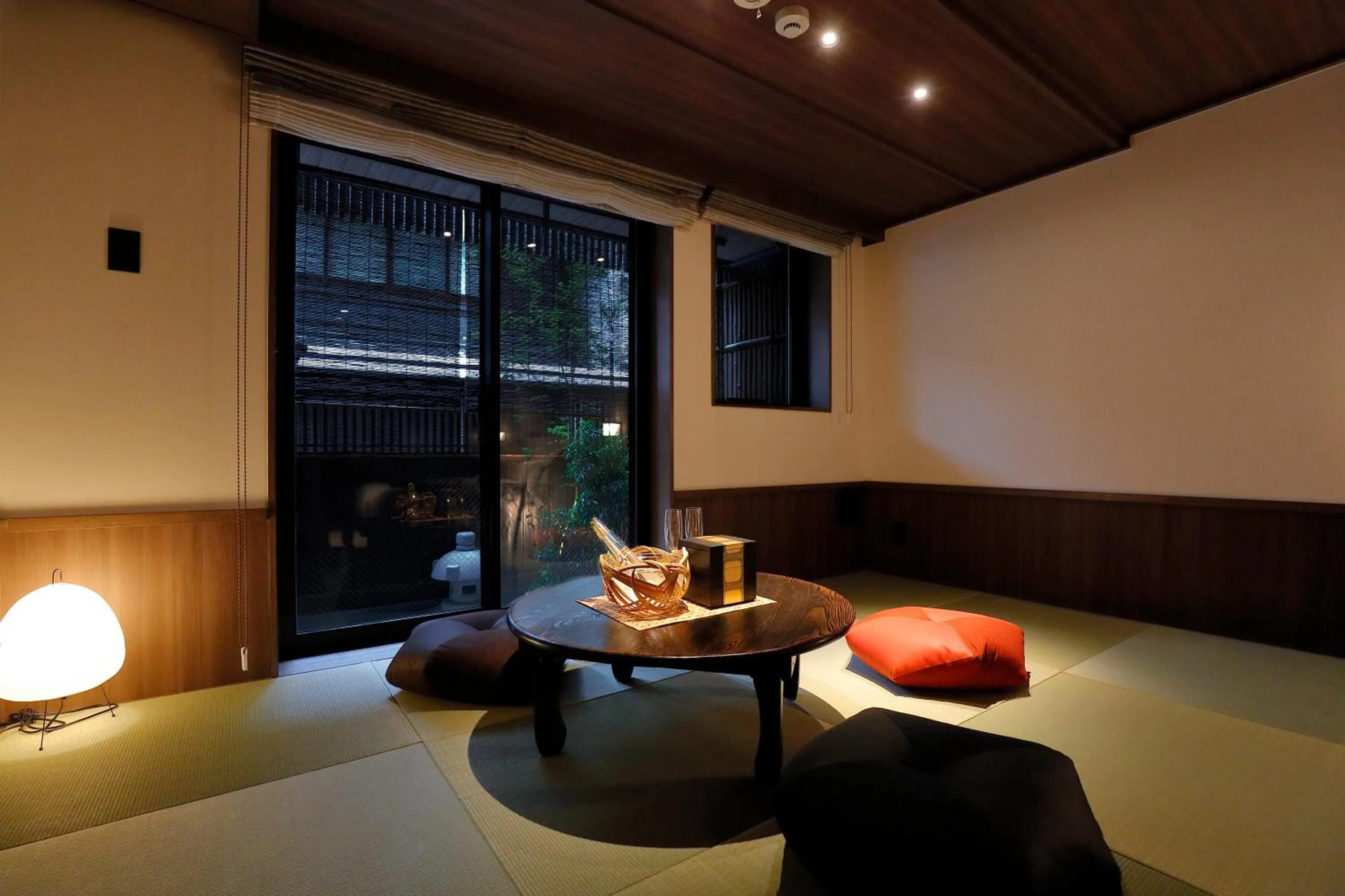 Living room in THE JUNEI HOTEL Kyoto Imperial Palace West