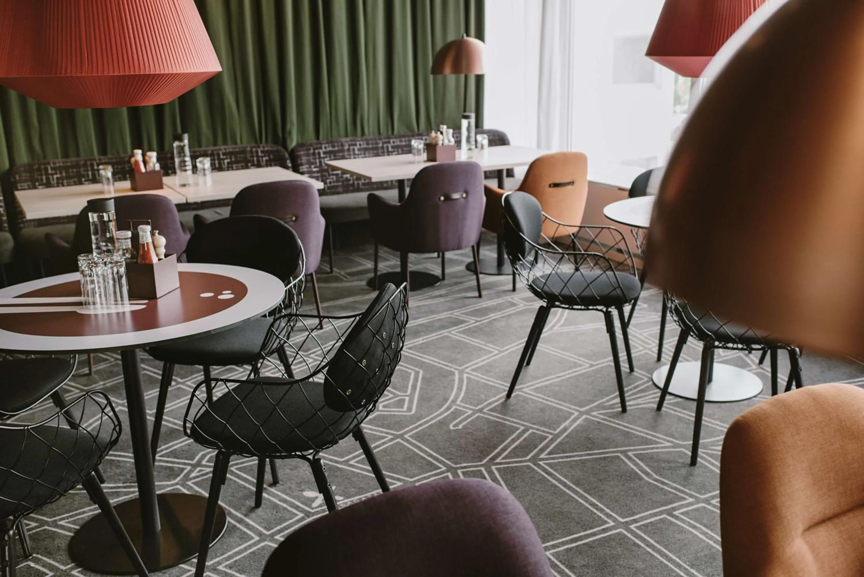 Restaurant/places to eat in Scandic Järva Krog