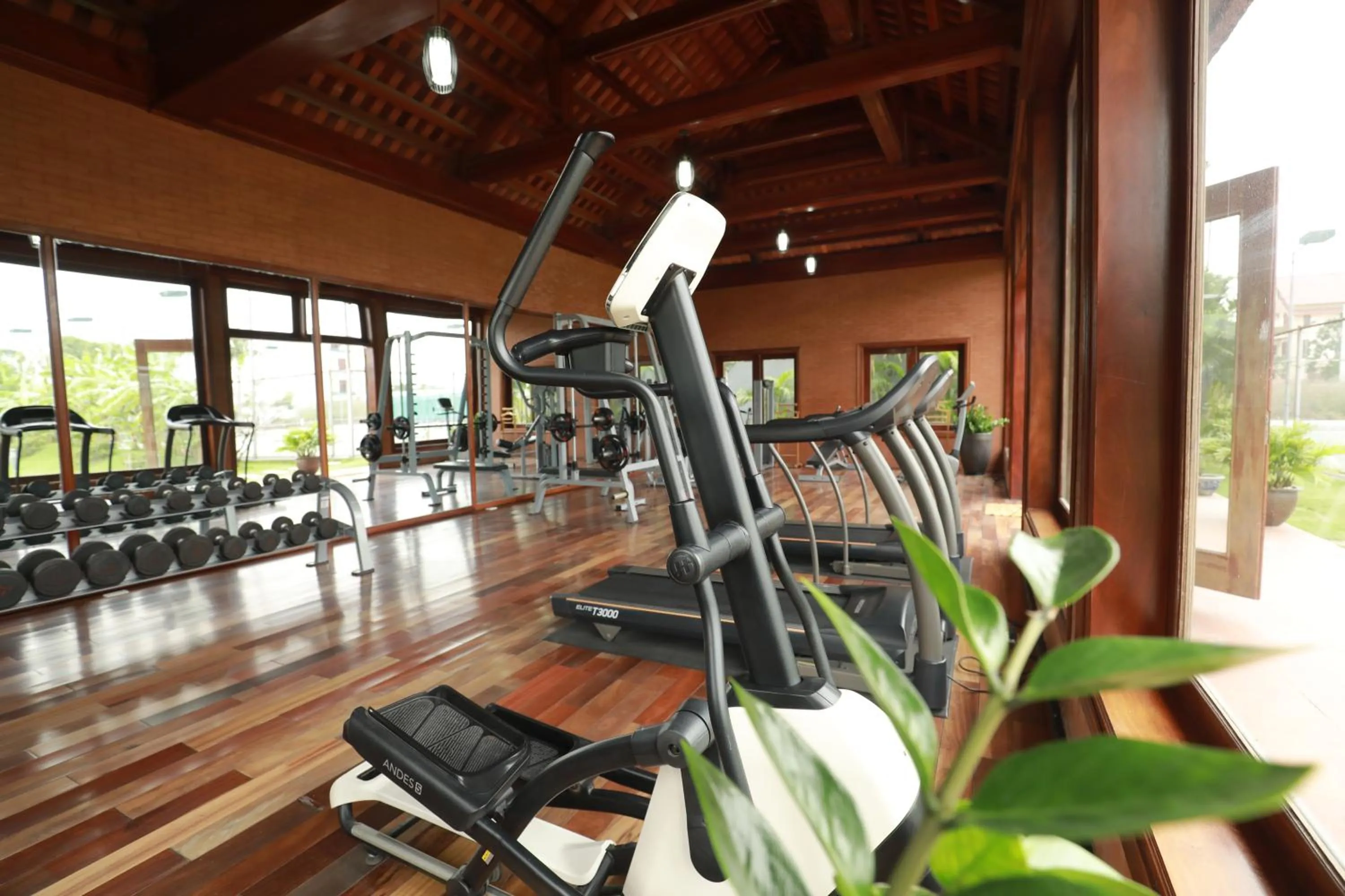Fitness centre/facilities in Central Hotel Thanh Hoa