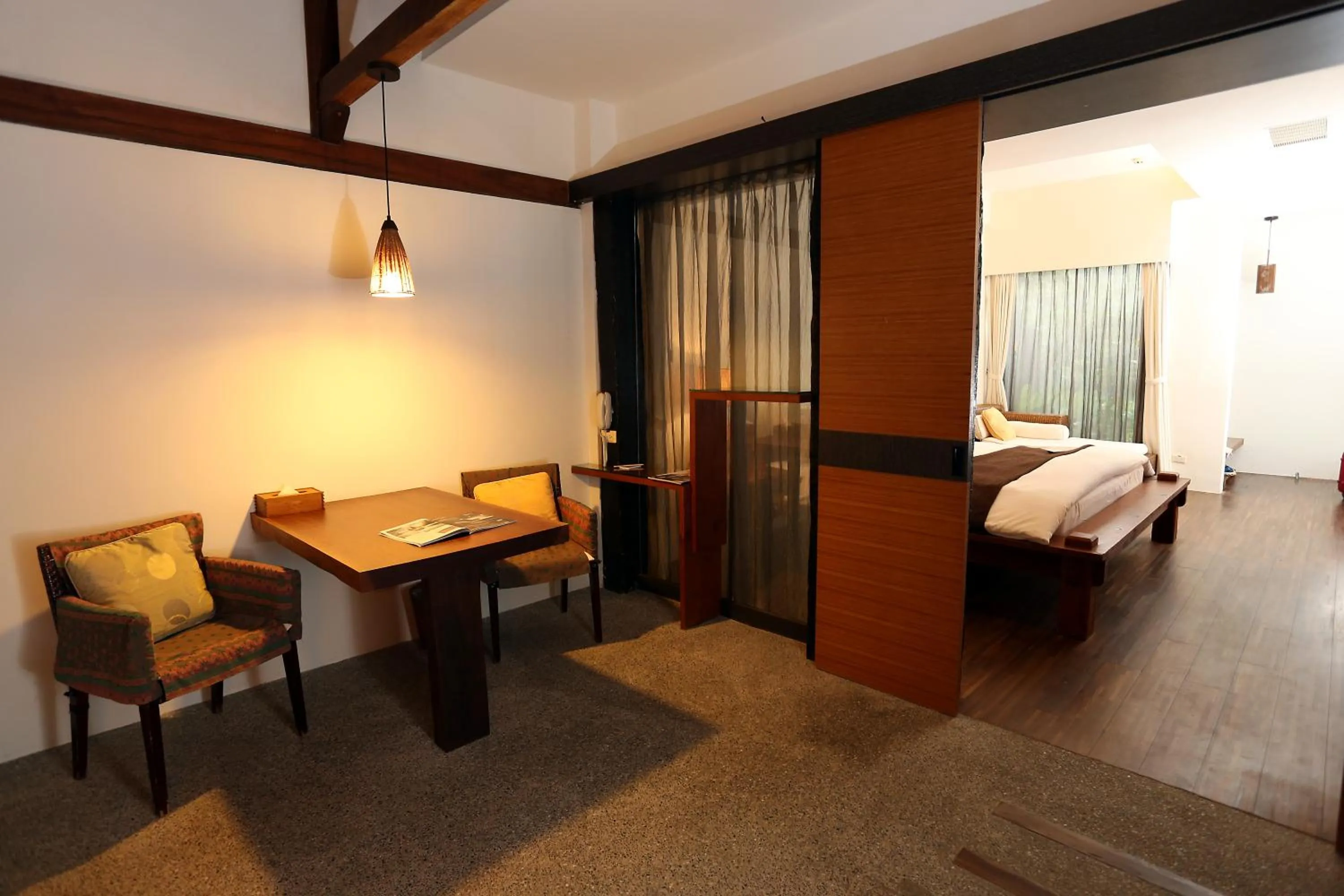 Photo of the whole room, Bed in Mudanwan Villa