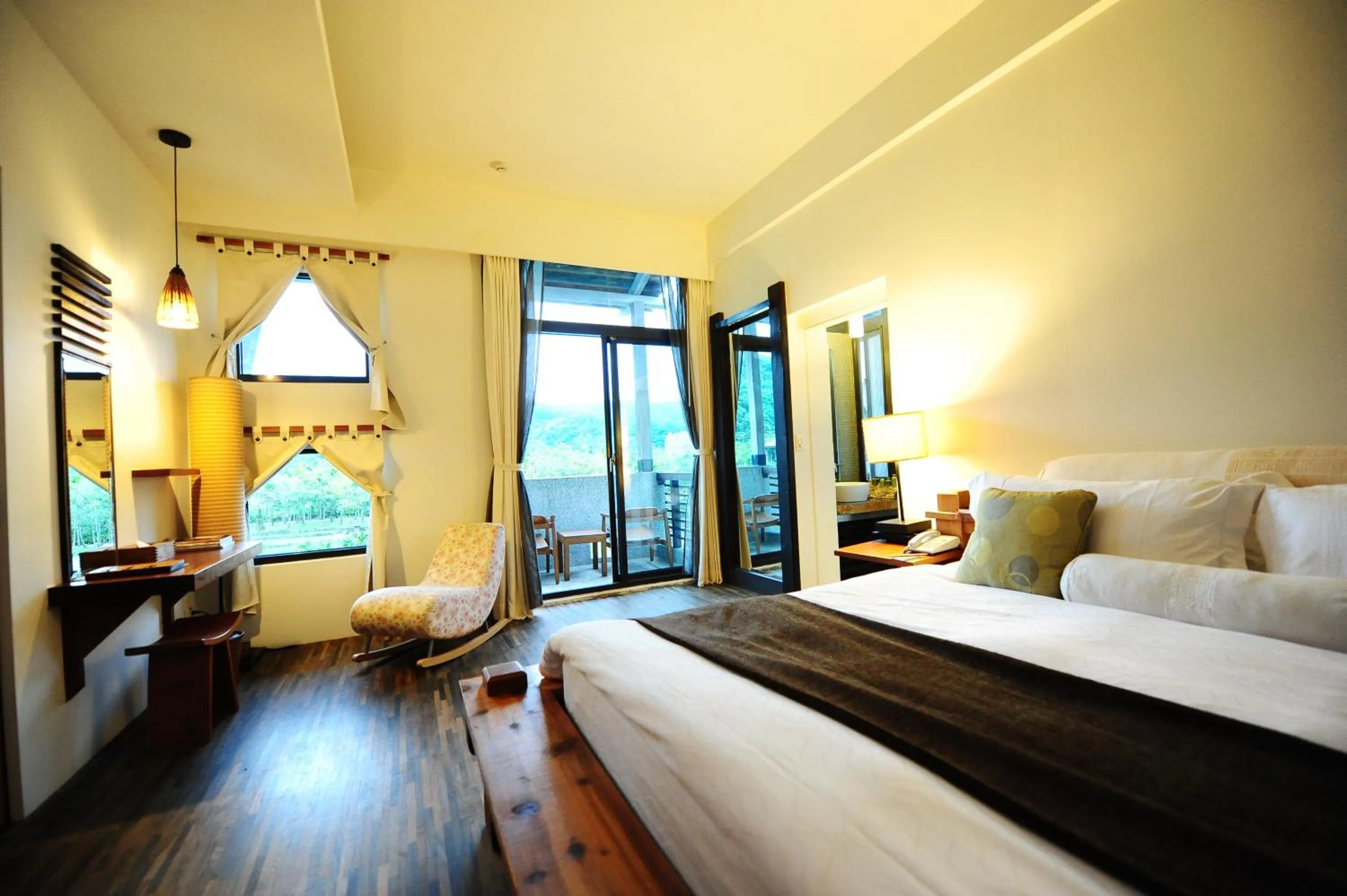 Photo of the whole room, Bed in Mudanwan Villa