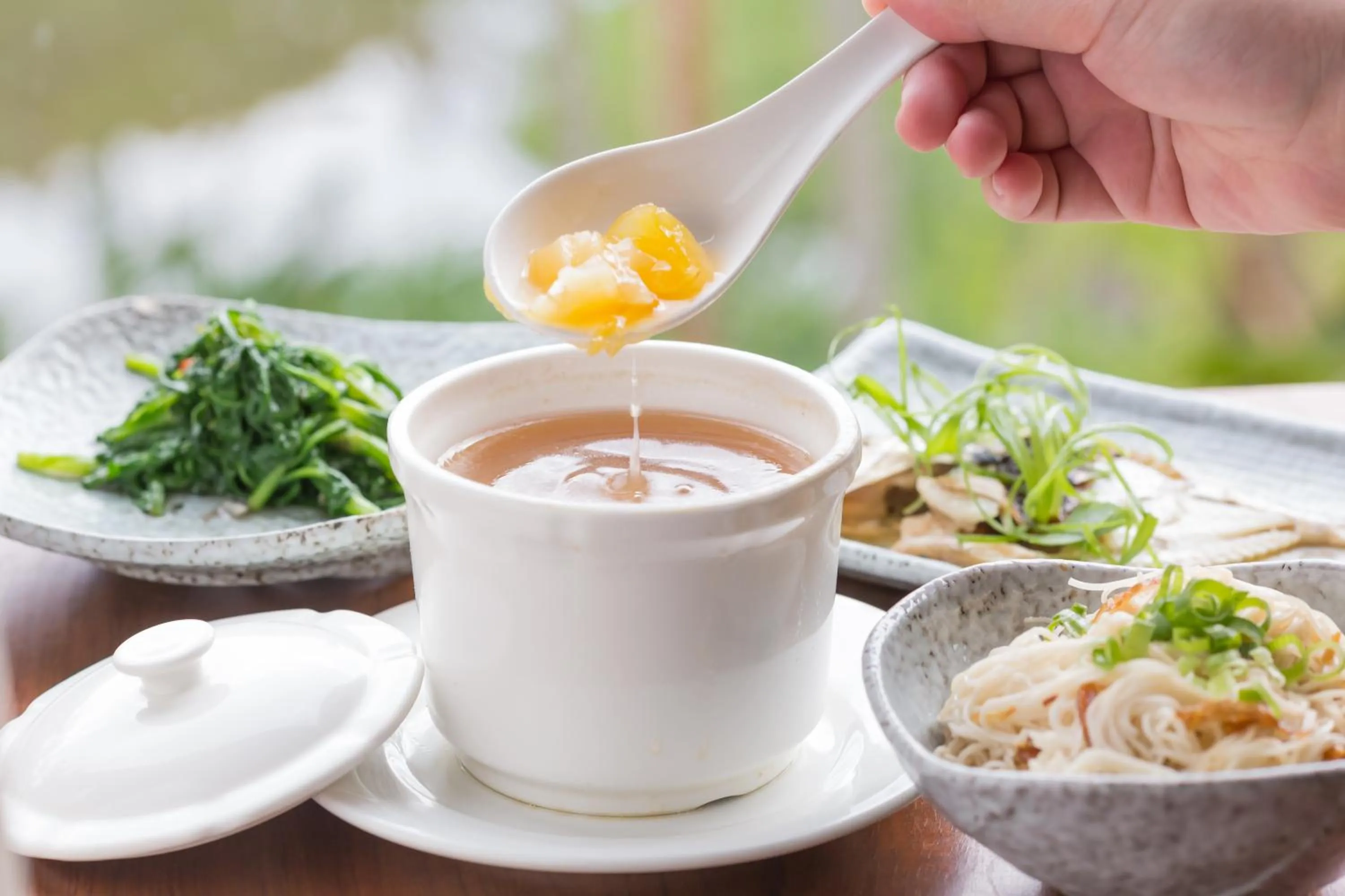 Food in Mudanwan Villa