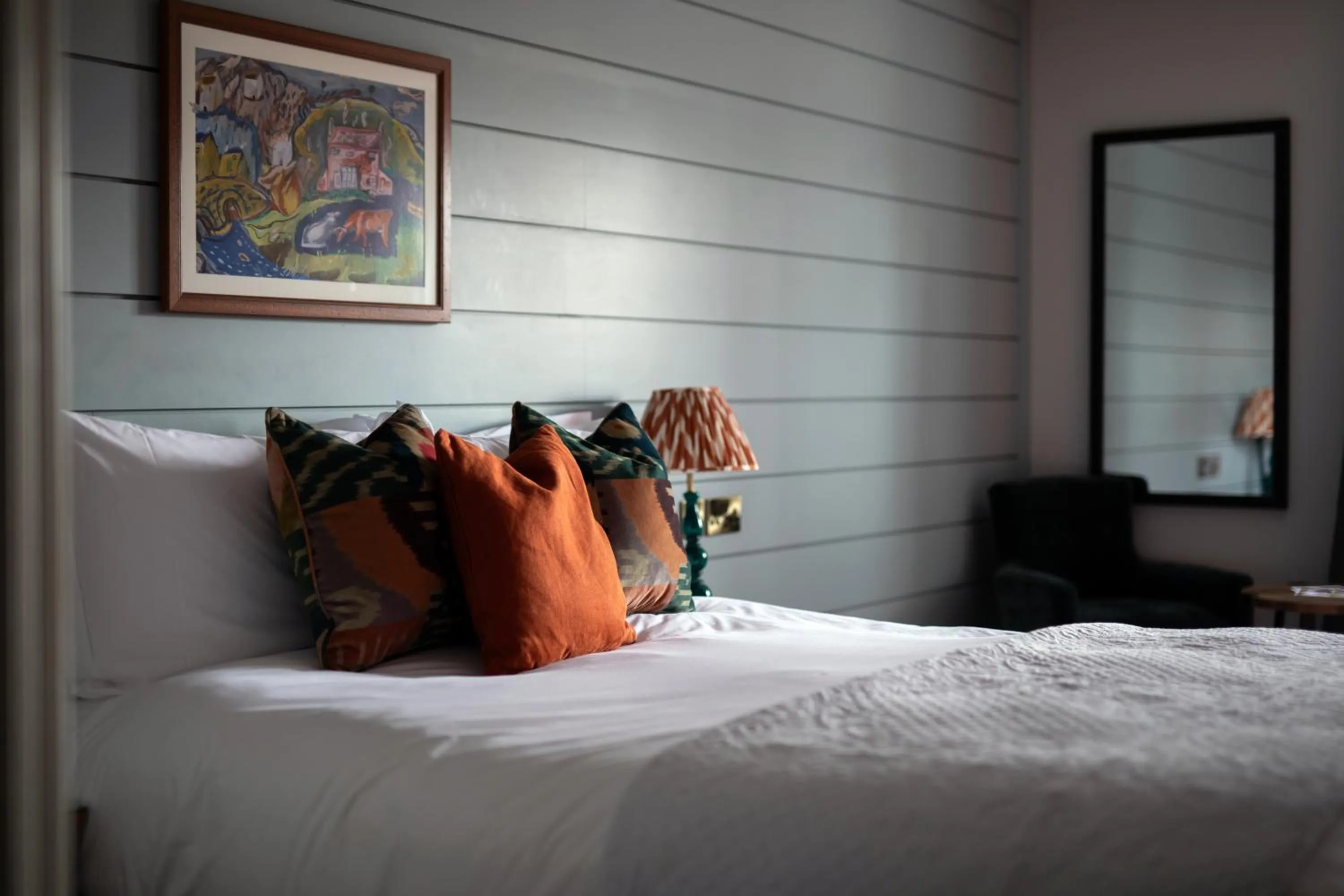 Bedroom, Bed in The Bridge Hotel