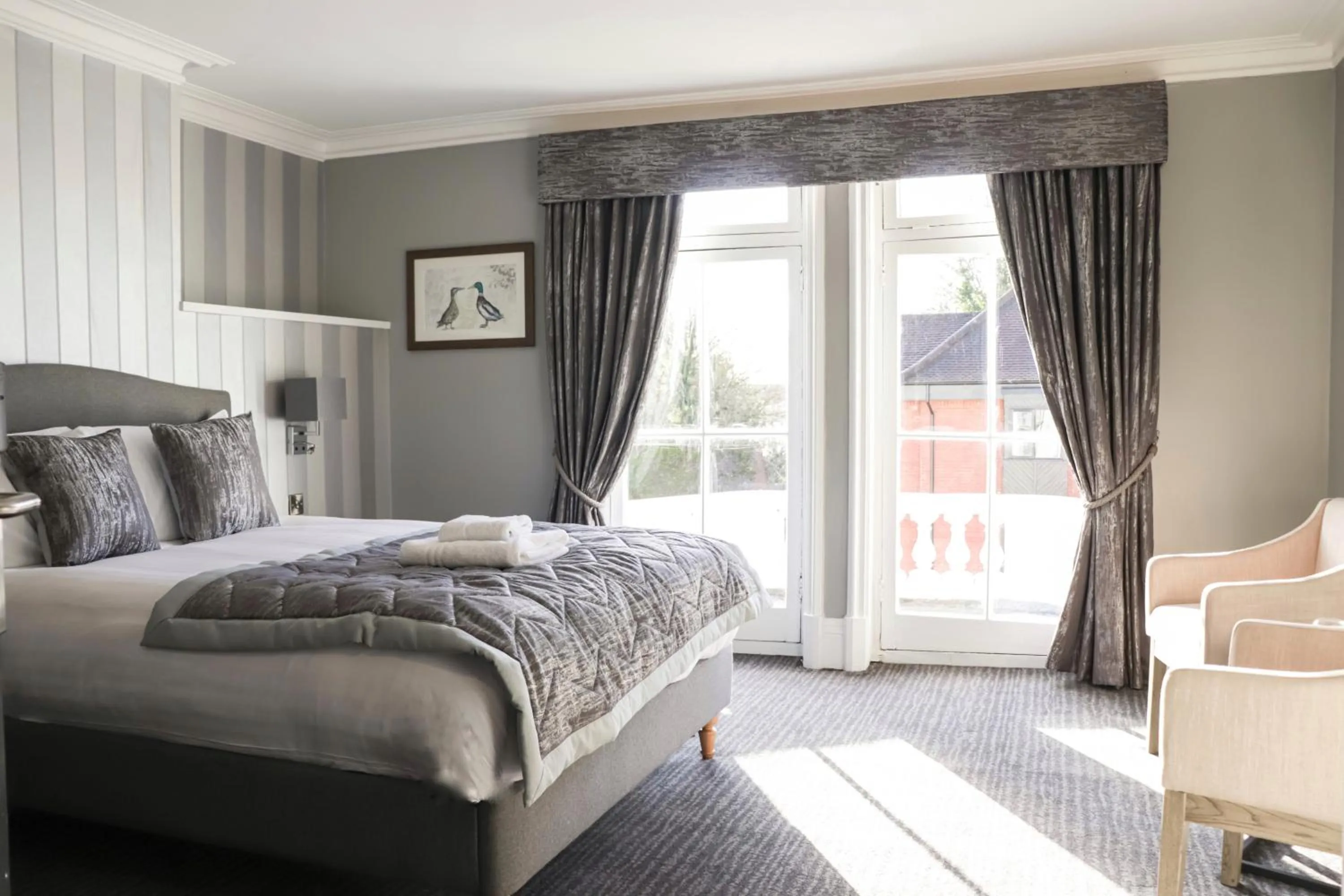 Bed in Thames Riviera Hotel, Sure Hotel Collection by Best Western