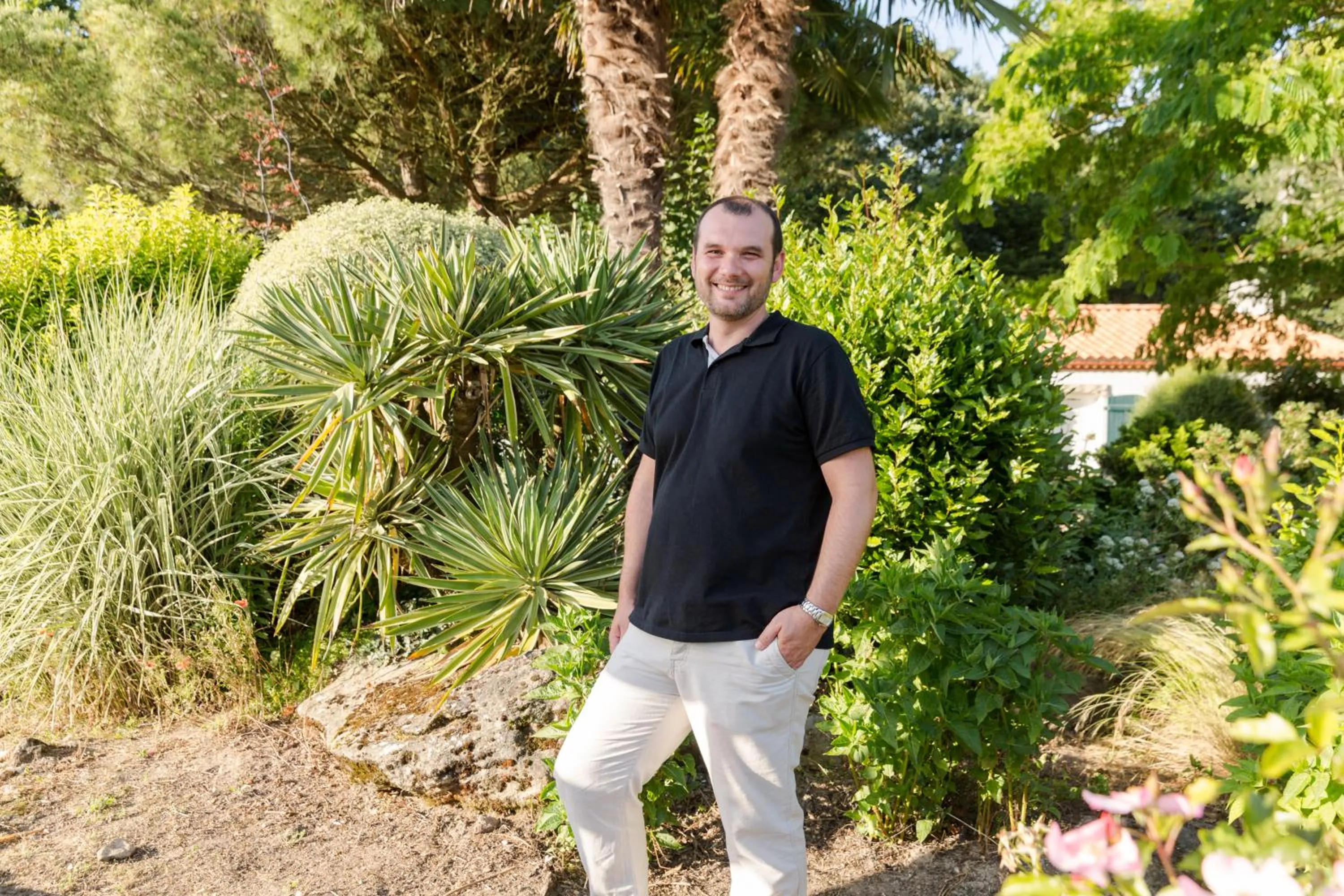 Staff in Domaine Le Martinet, The Originals Relais