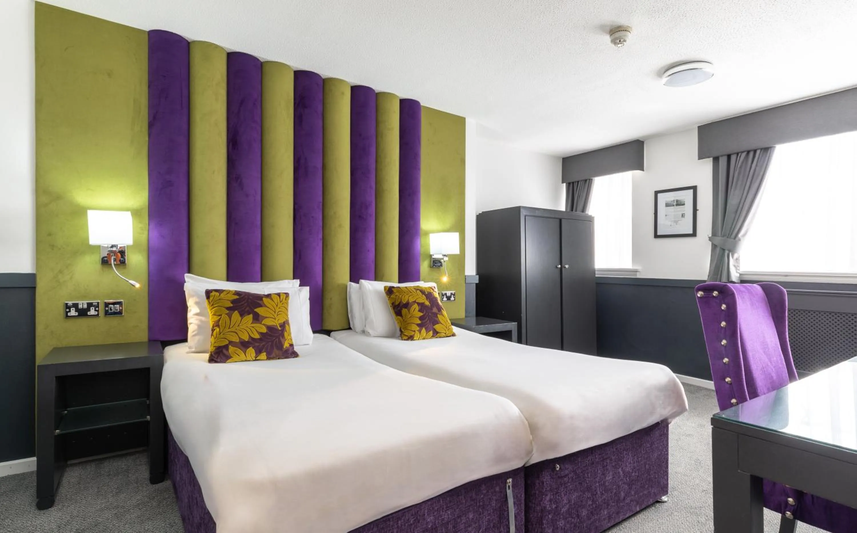 Bed in The Sir Thomas Hotel