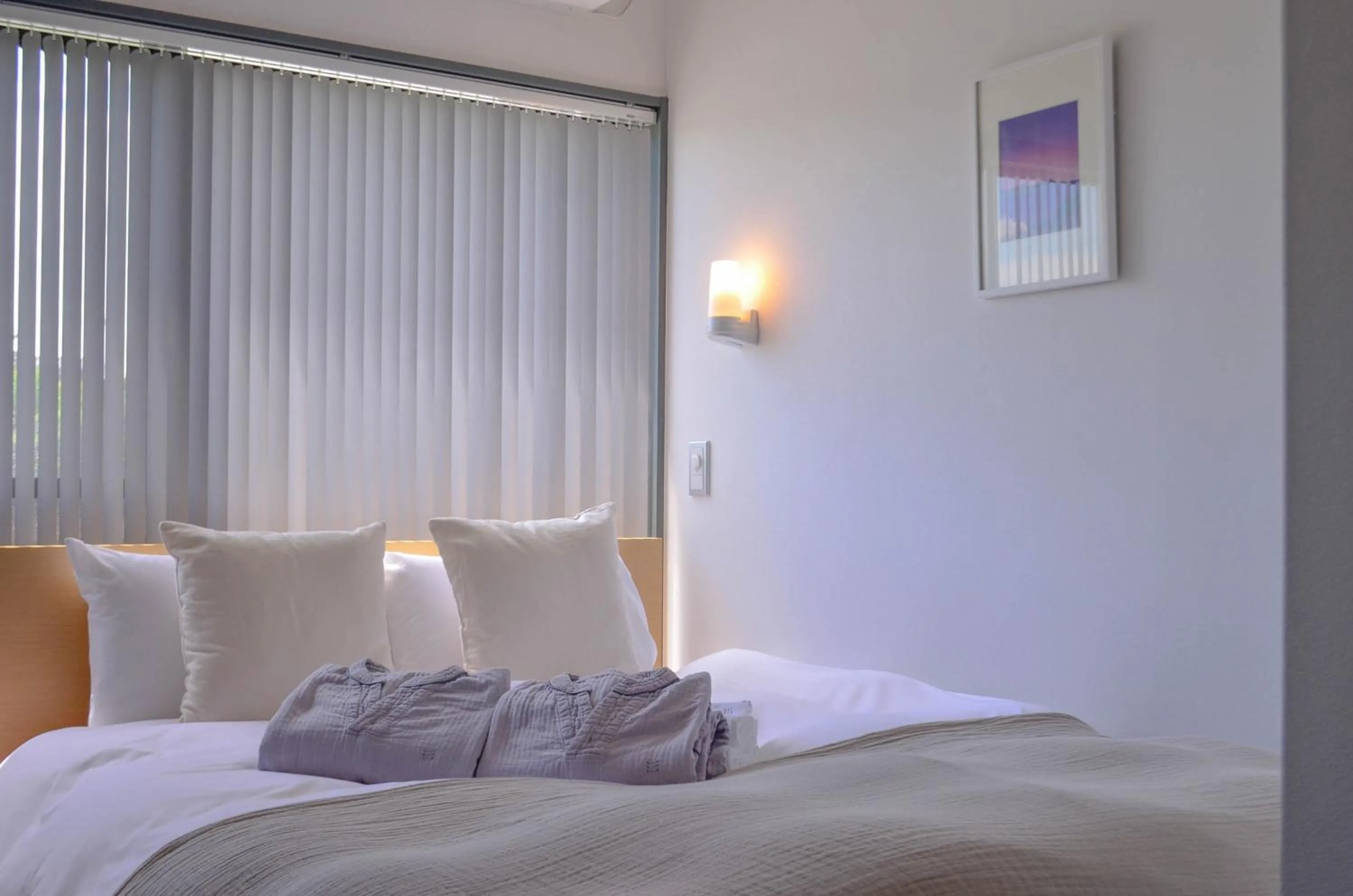 Bedroom, Bed in sararaso