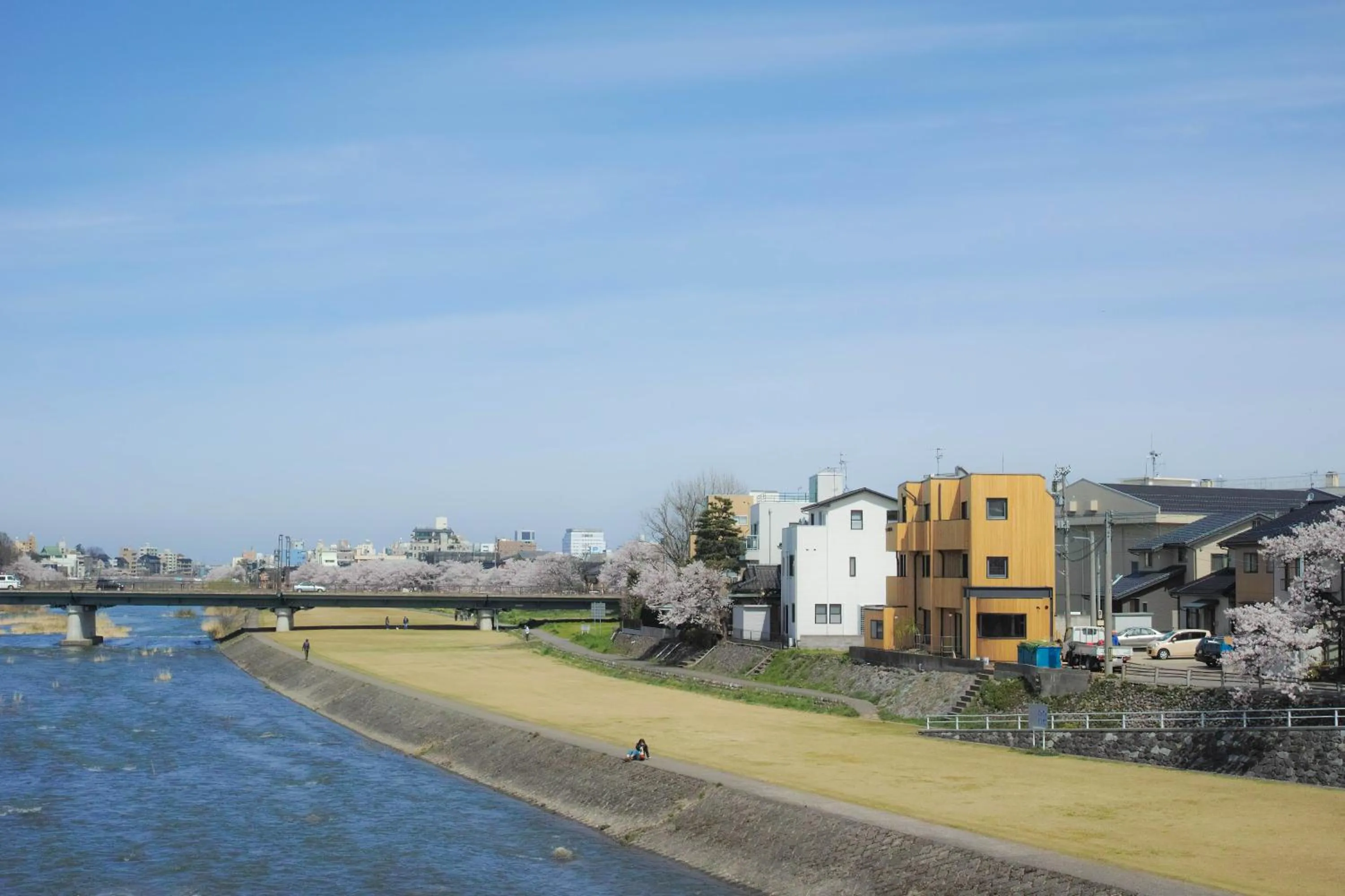 Property building in sararaso