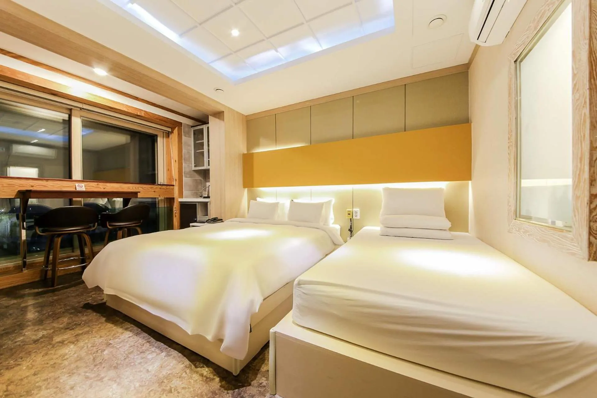 Bed in Hotel TopsVille